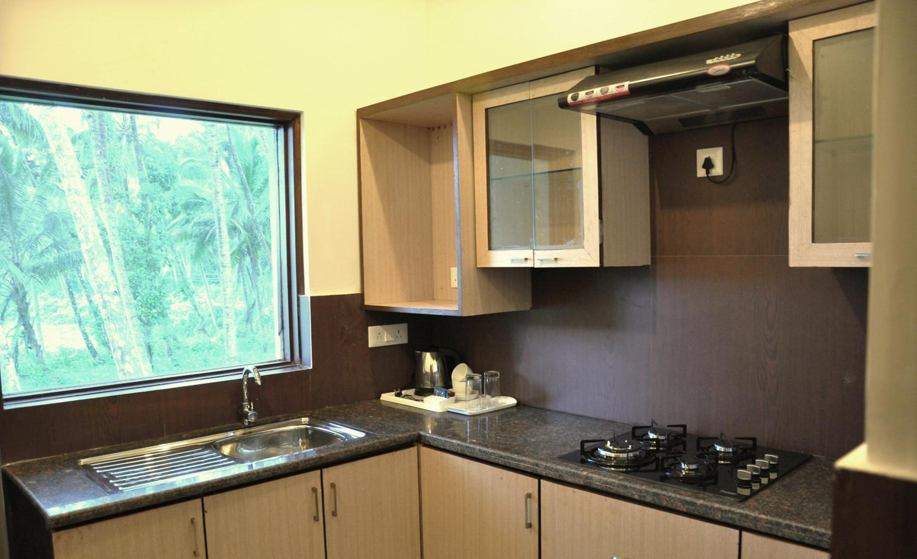 Family Suite (4 Adults) - Photo 3