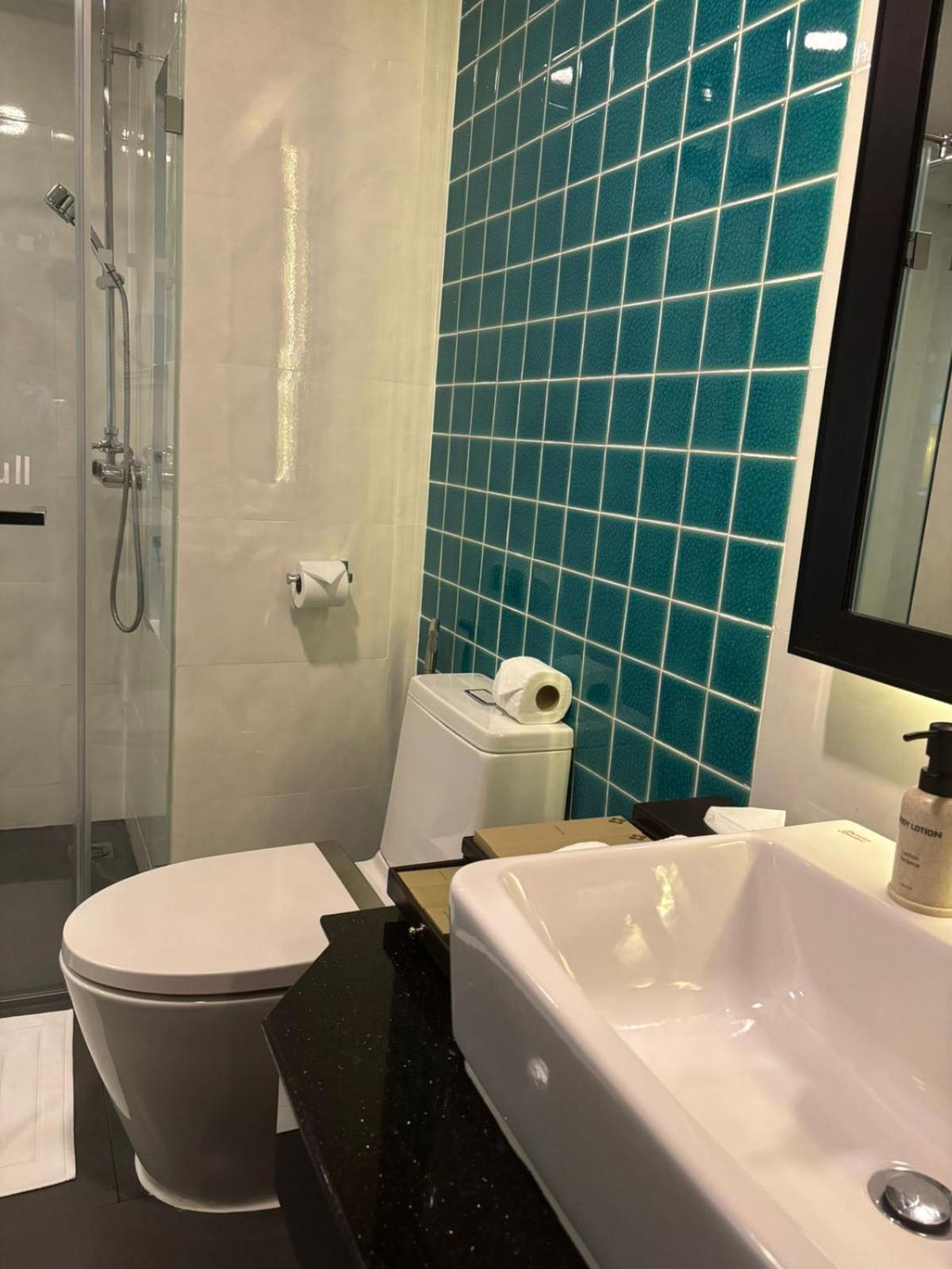 Deluxe King Room with River View photo 2
