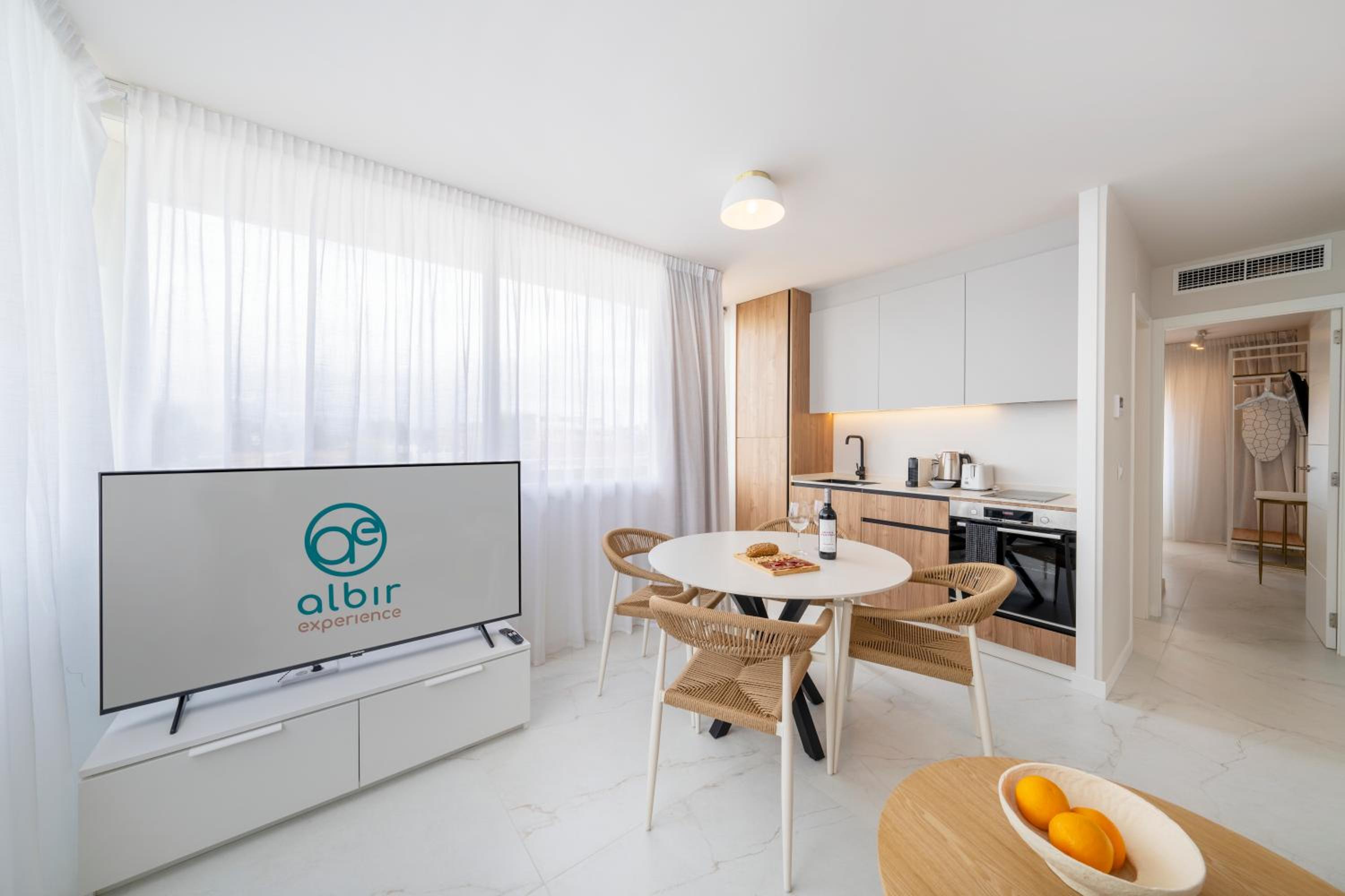 Apartamento Premium de 1 dormitorio terraza y vistas a la piscina