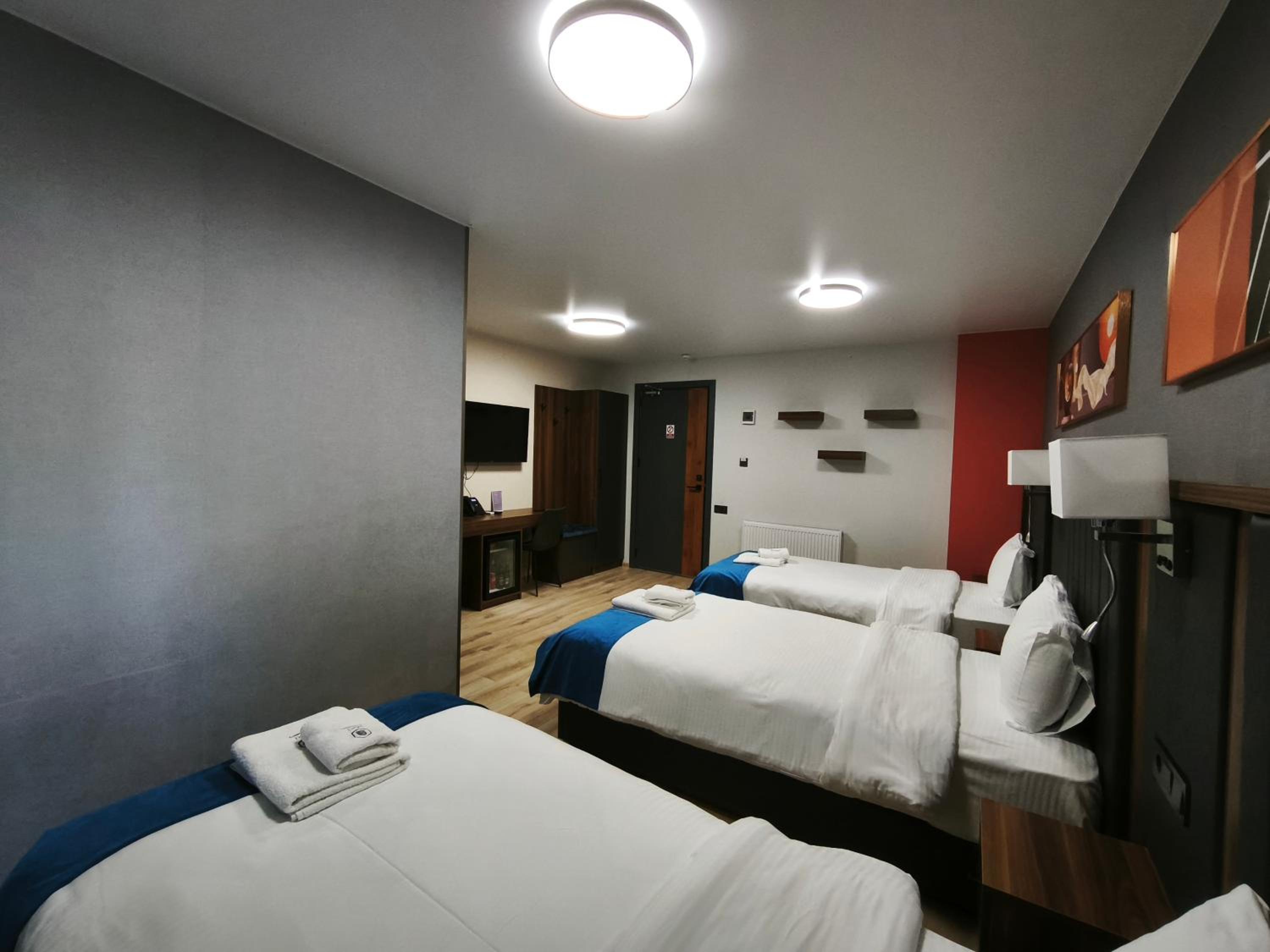 Budget Triple Room