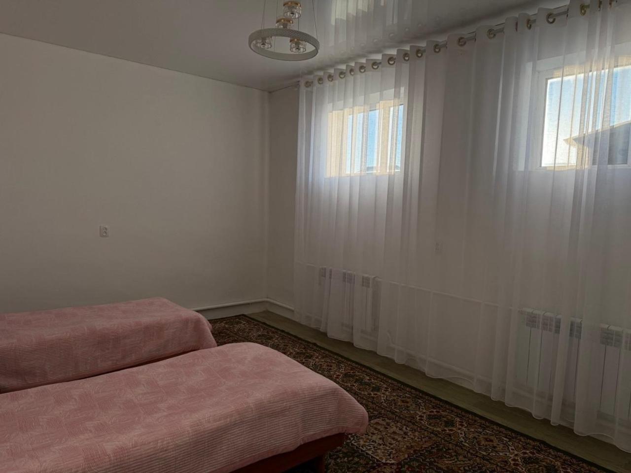 Budget Twin Room photo 3