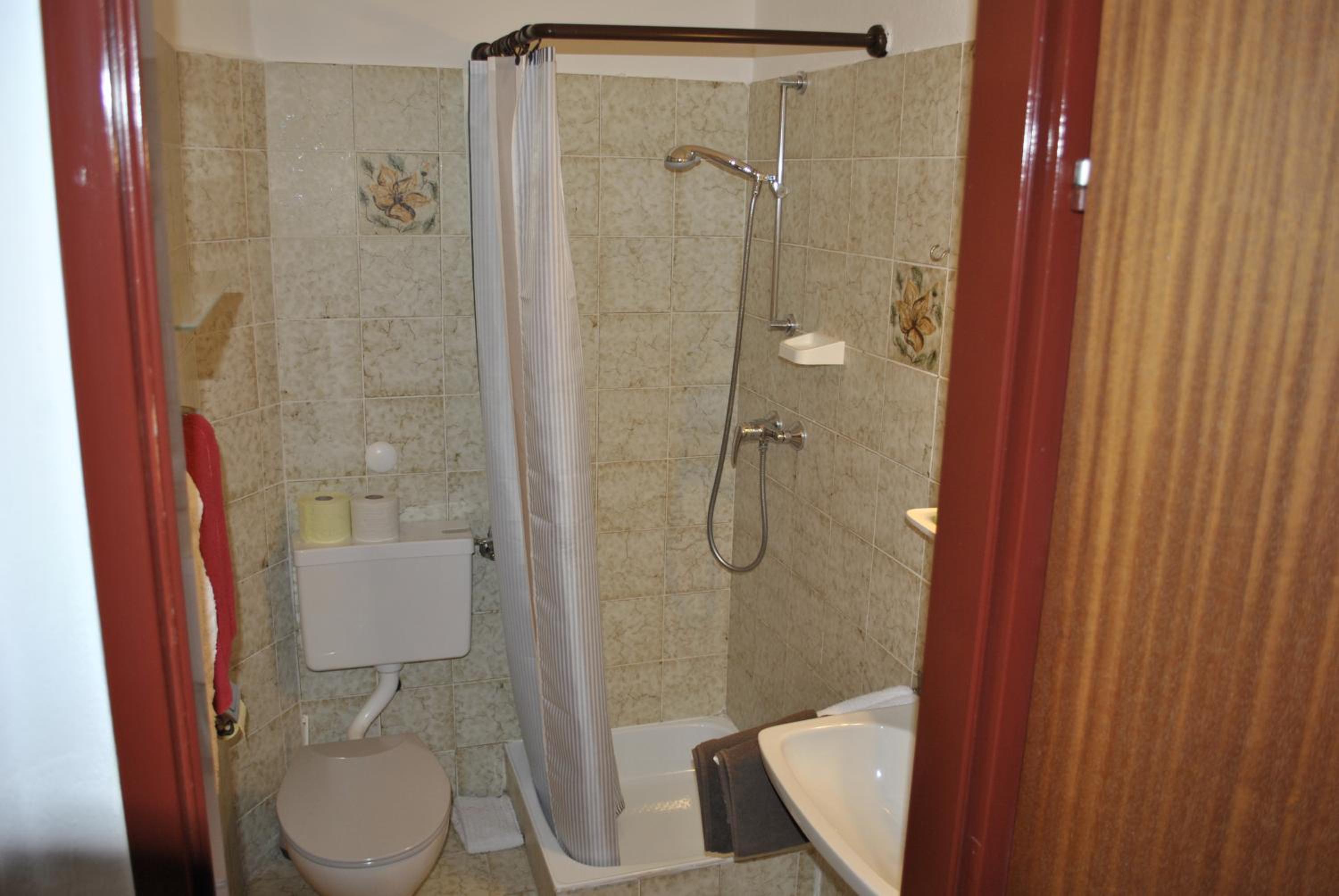 Double or Twin Room with Balcony photo 2