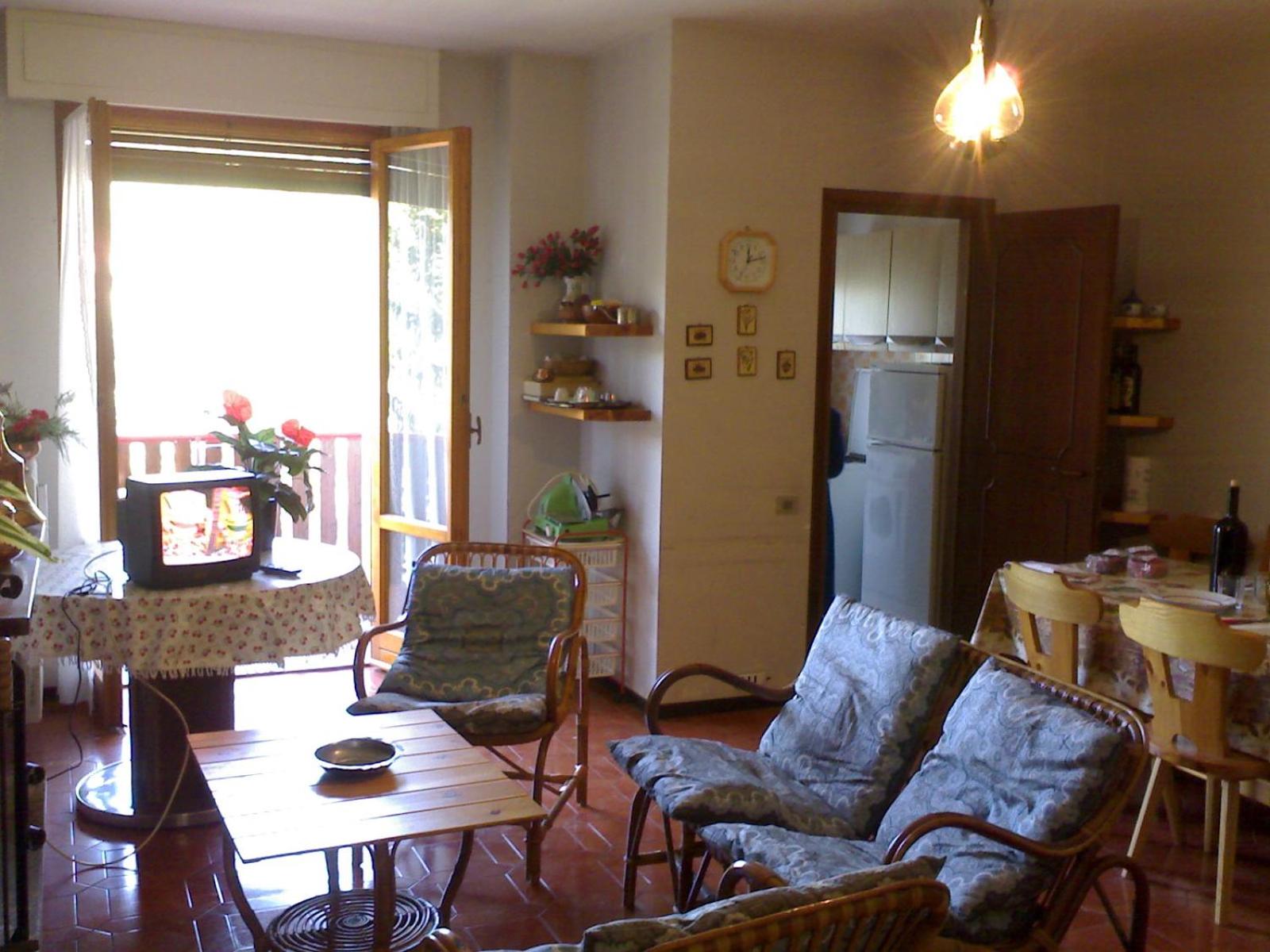 Apartment with Mountain View photo 1