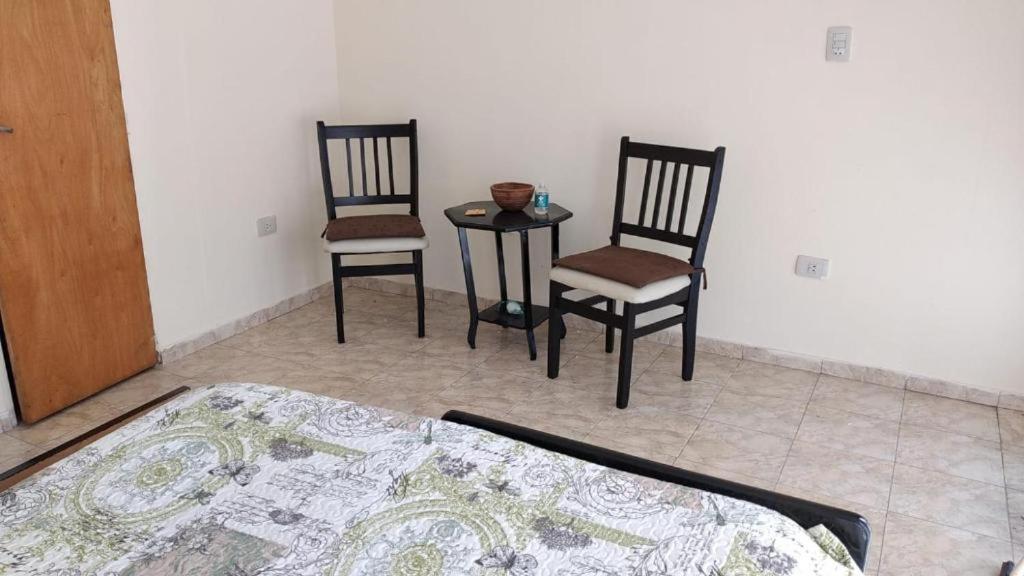 Double or Twin Room with Private Bathroom photo 3