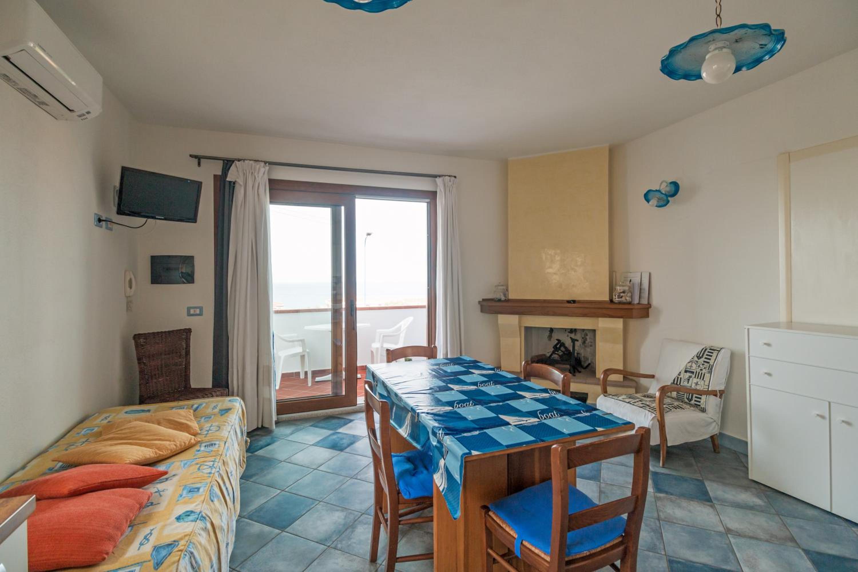 One-Bedroom Apartment (3 Adults) - Cartoe
