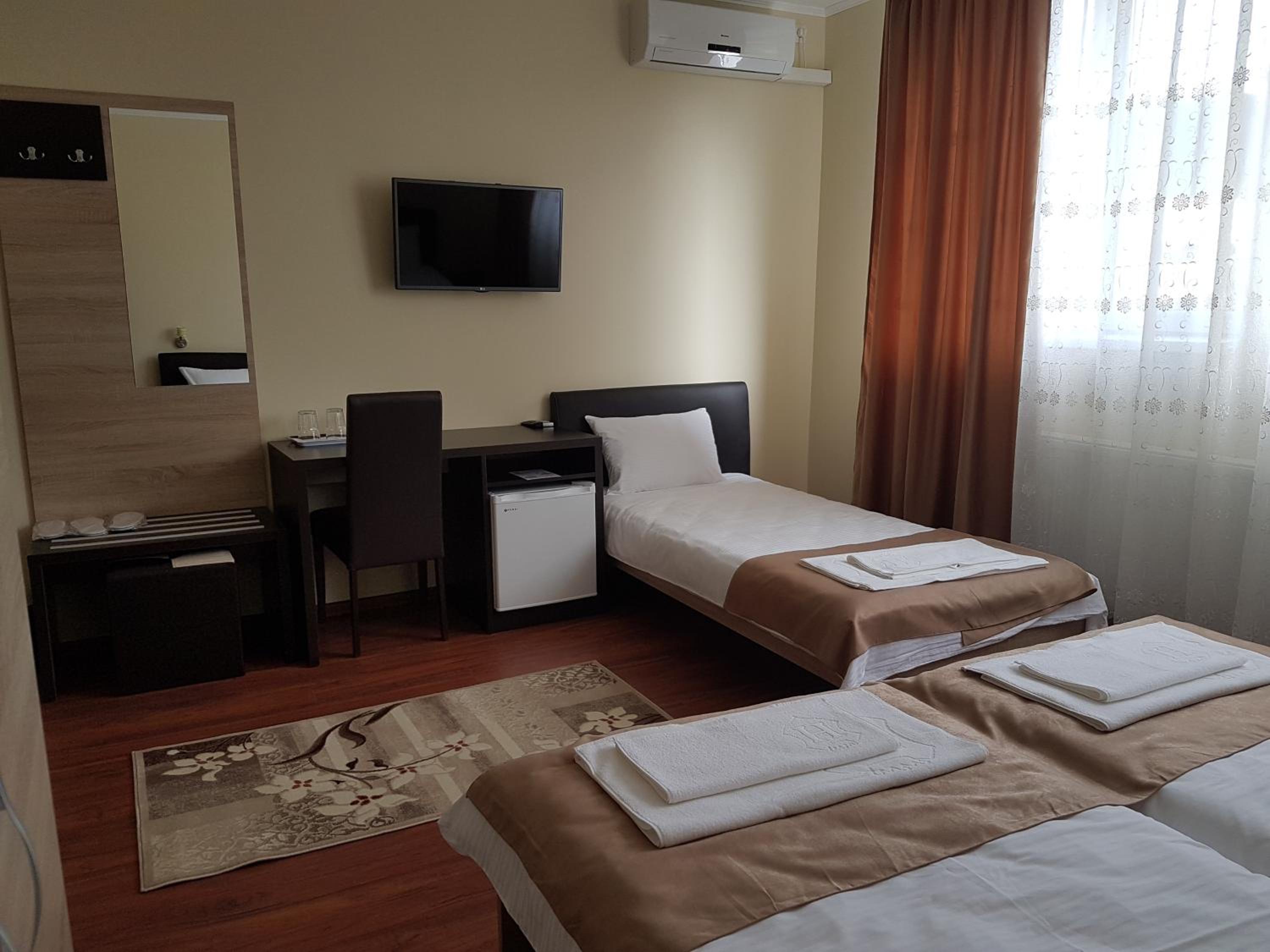 Triple Room - Photo 4