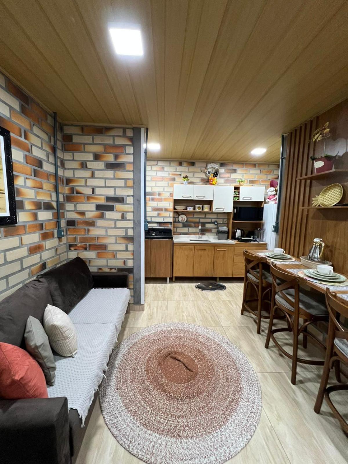 One-Bedroom House photo 2