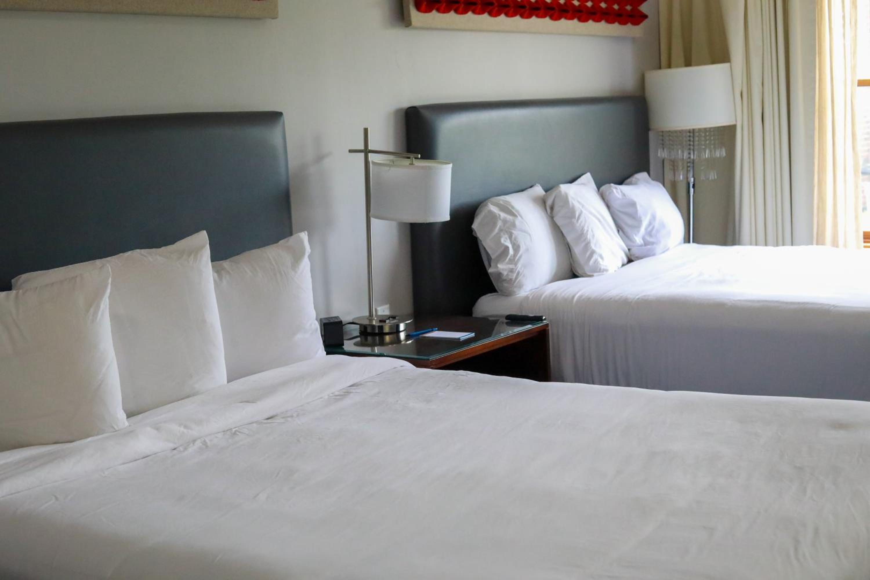 Queen Room - Photo 9