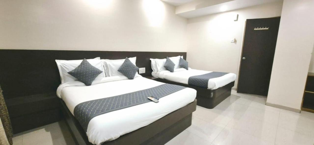 Deluxe Quadruple Room photo 2