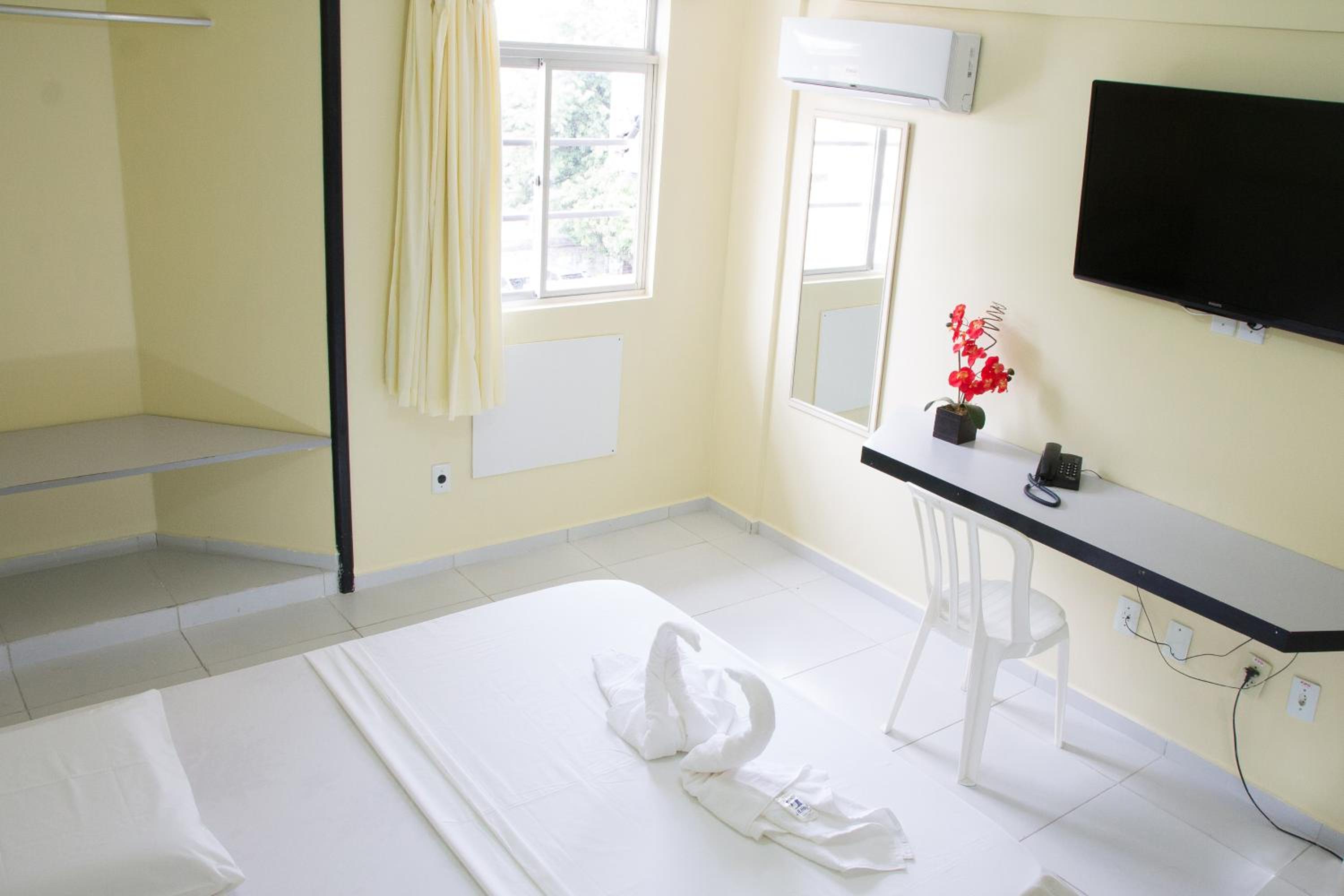 Suite - Photo 4