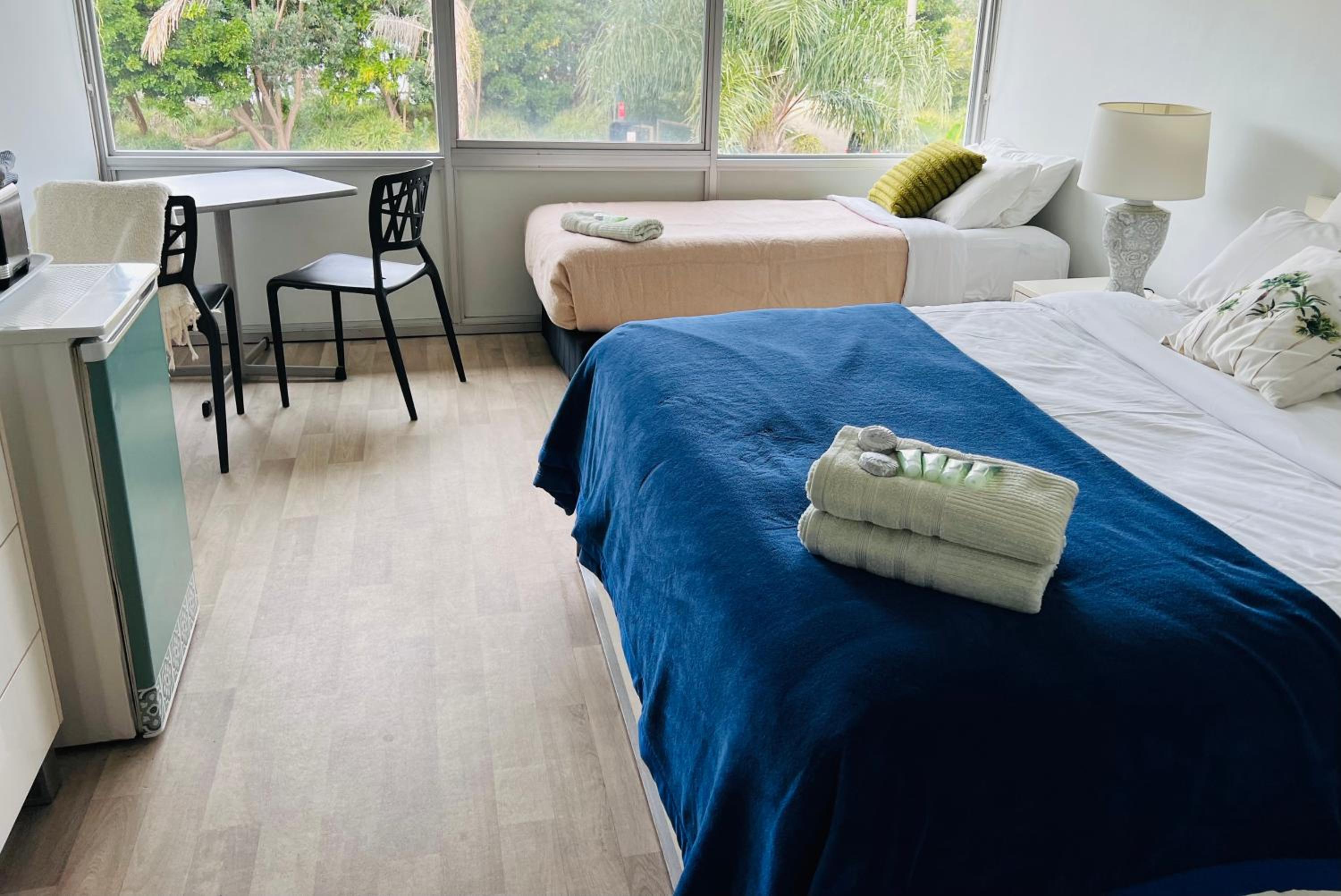 Twin Room with Partial Sea View photo 1