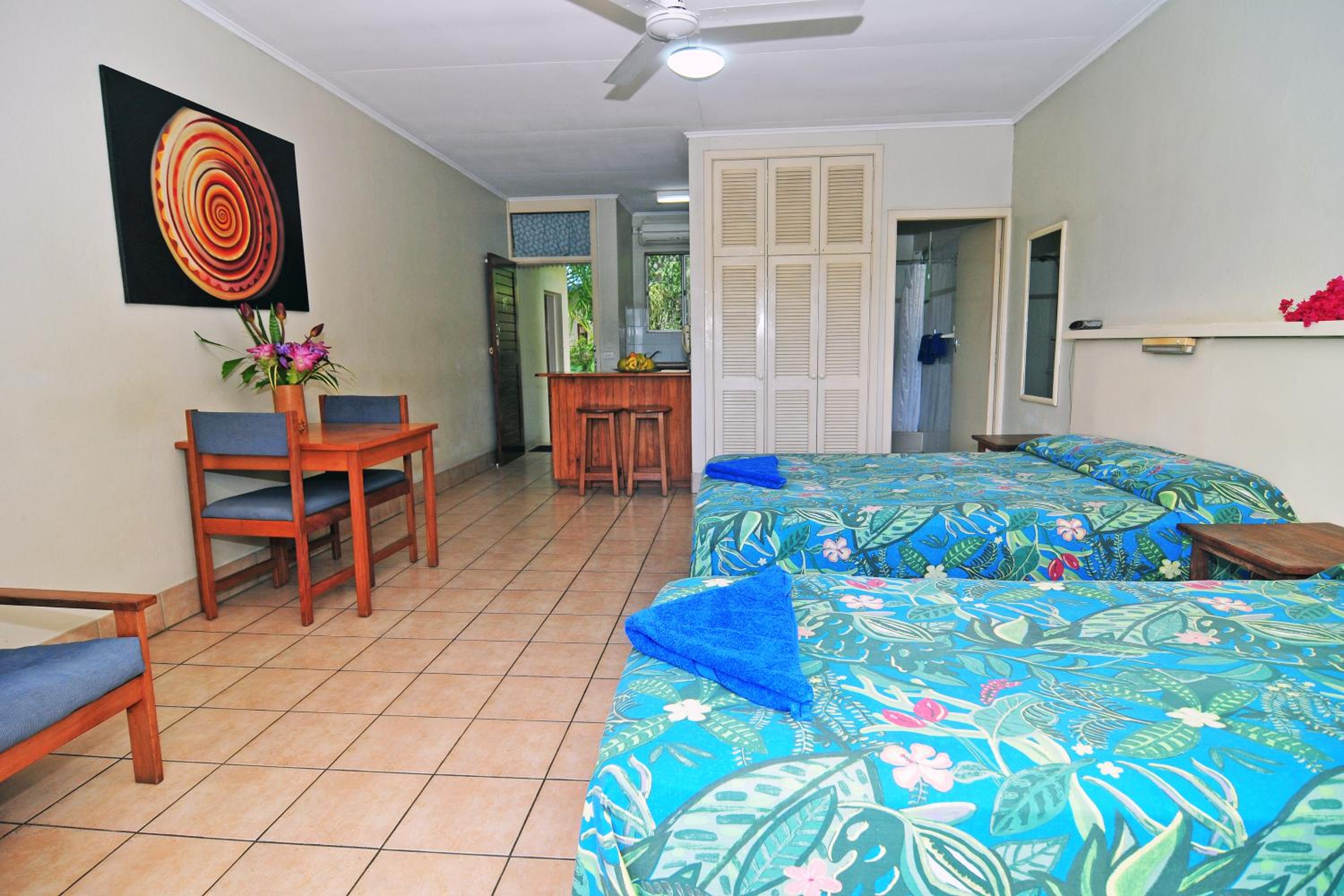 Studio Apartment photo 3