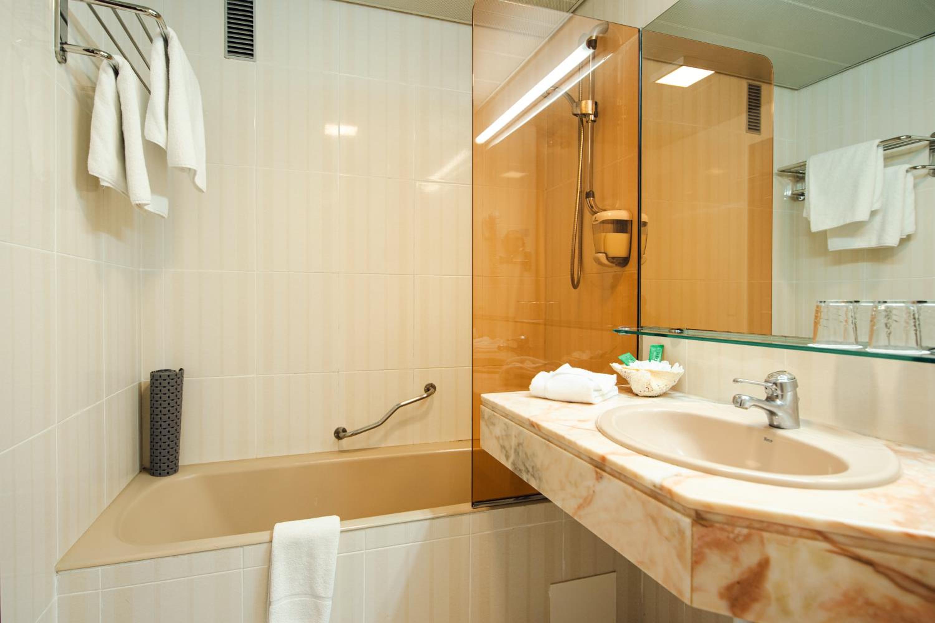 Classic Triple Room