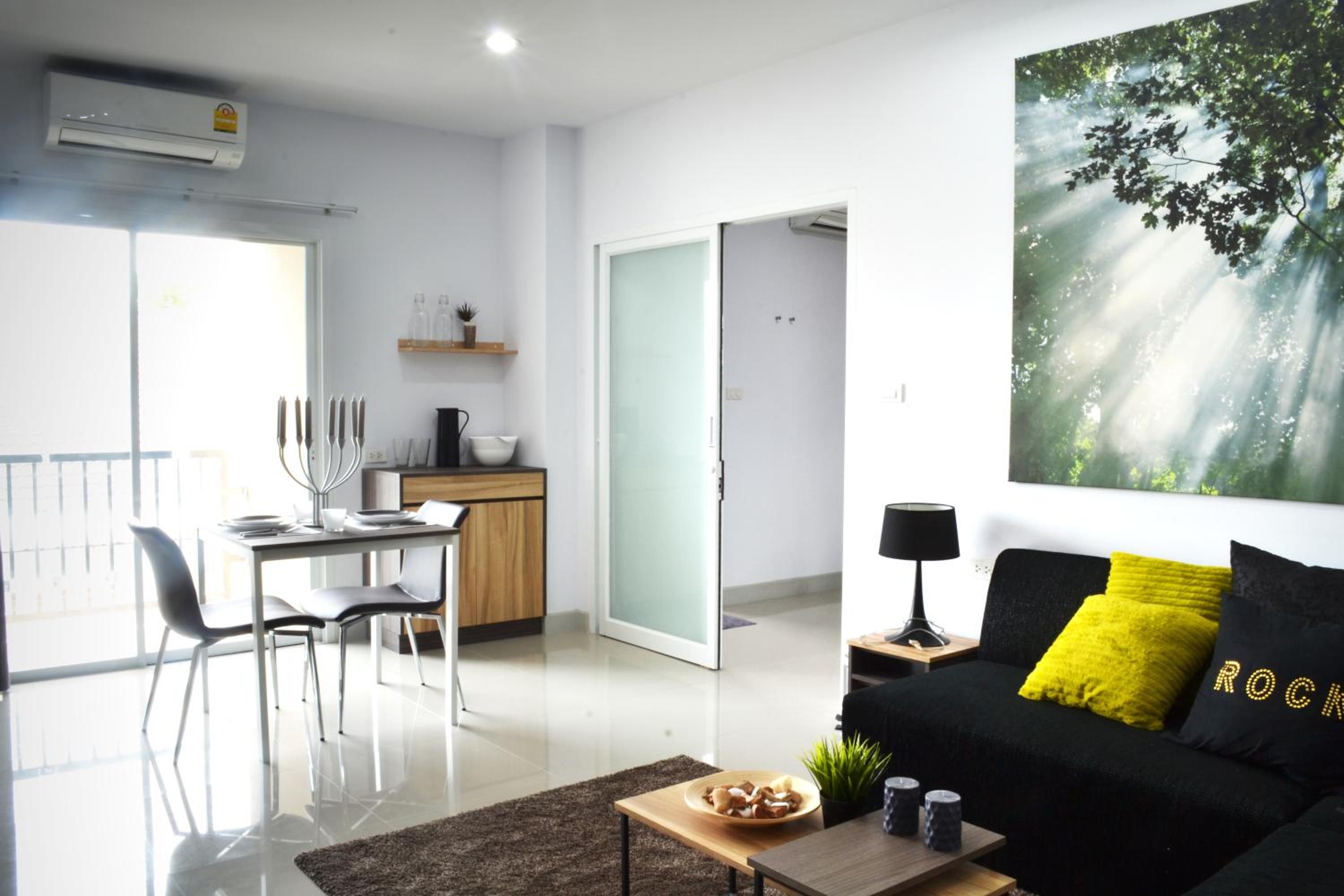 One-Bedroom Suite