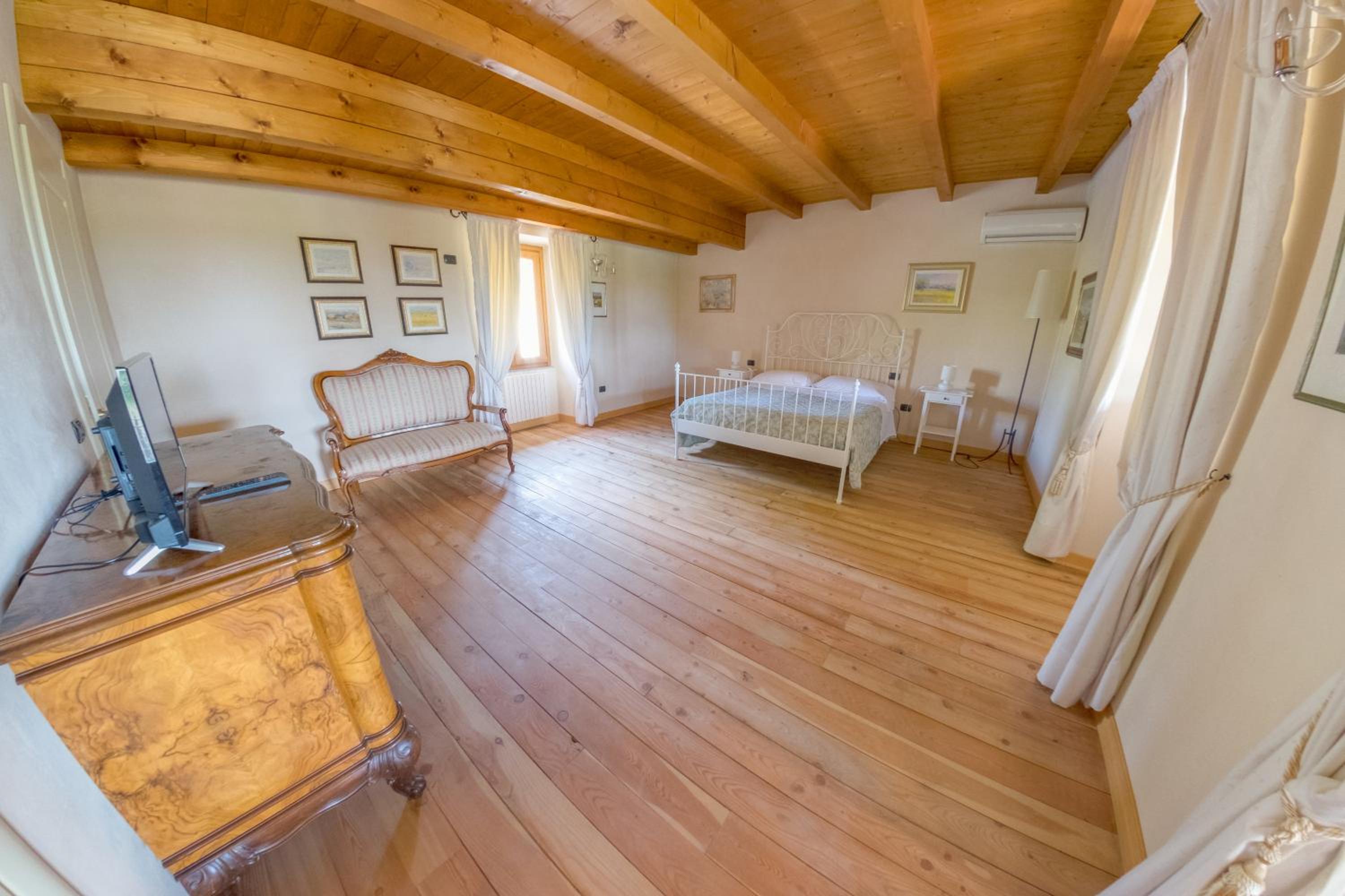 Premium Quadruple Room