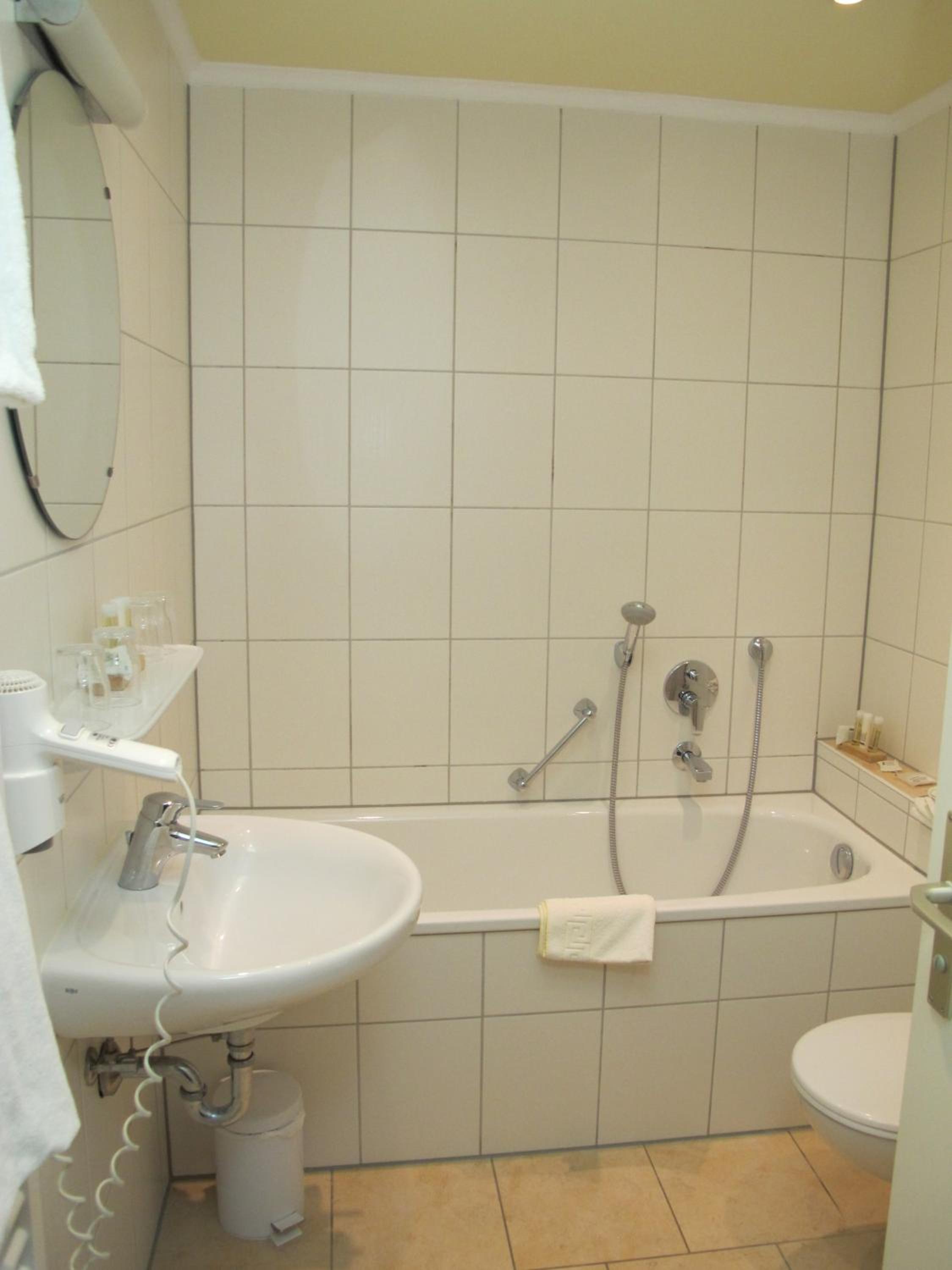 Studio 'Waxenstein' photo 2