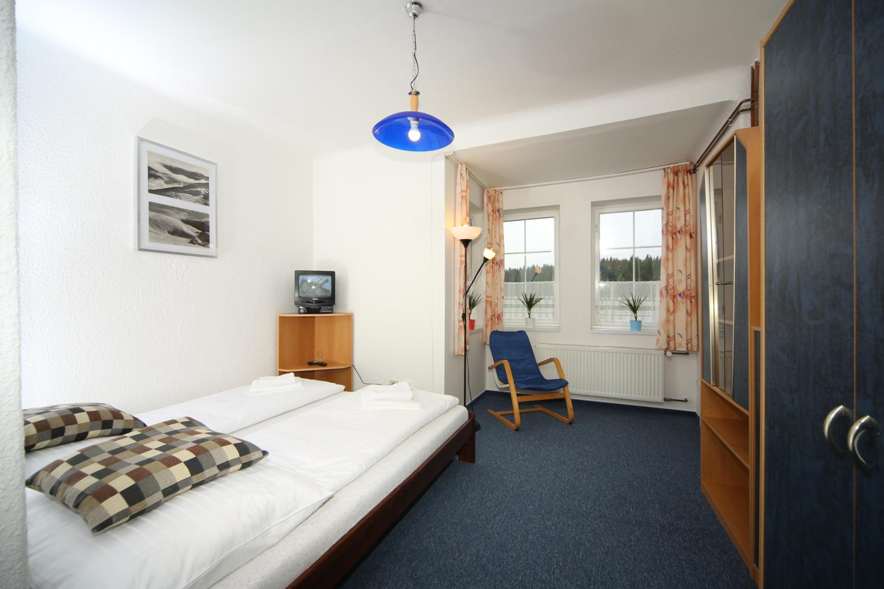 Quadruple Room - Photo 5