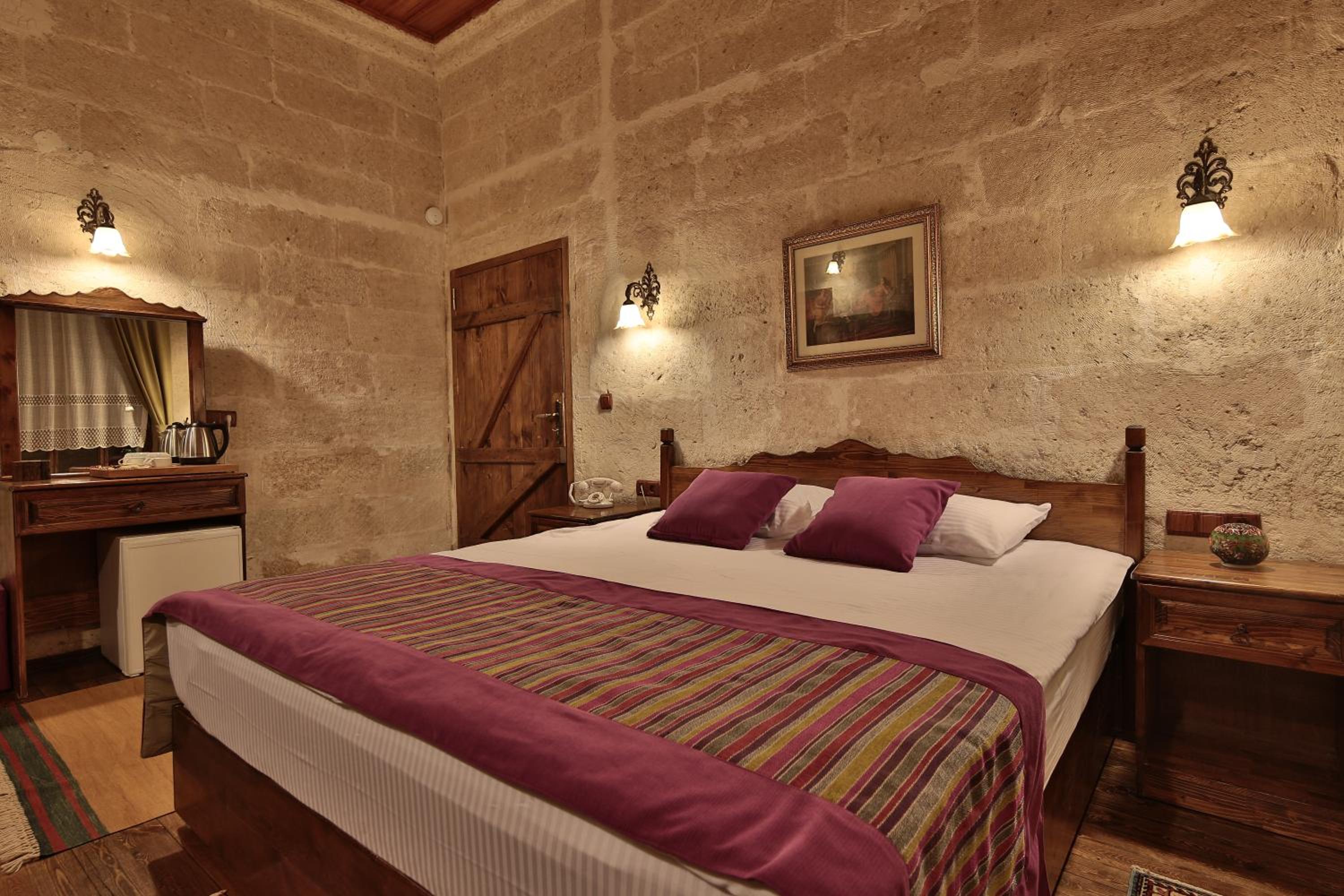 Deluxe Double Room - Photo 1