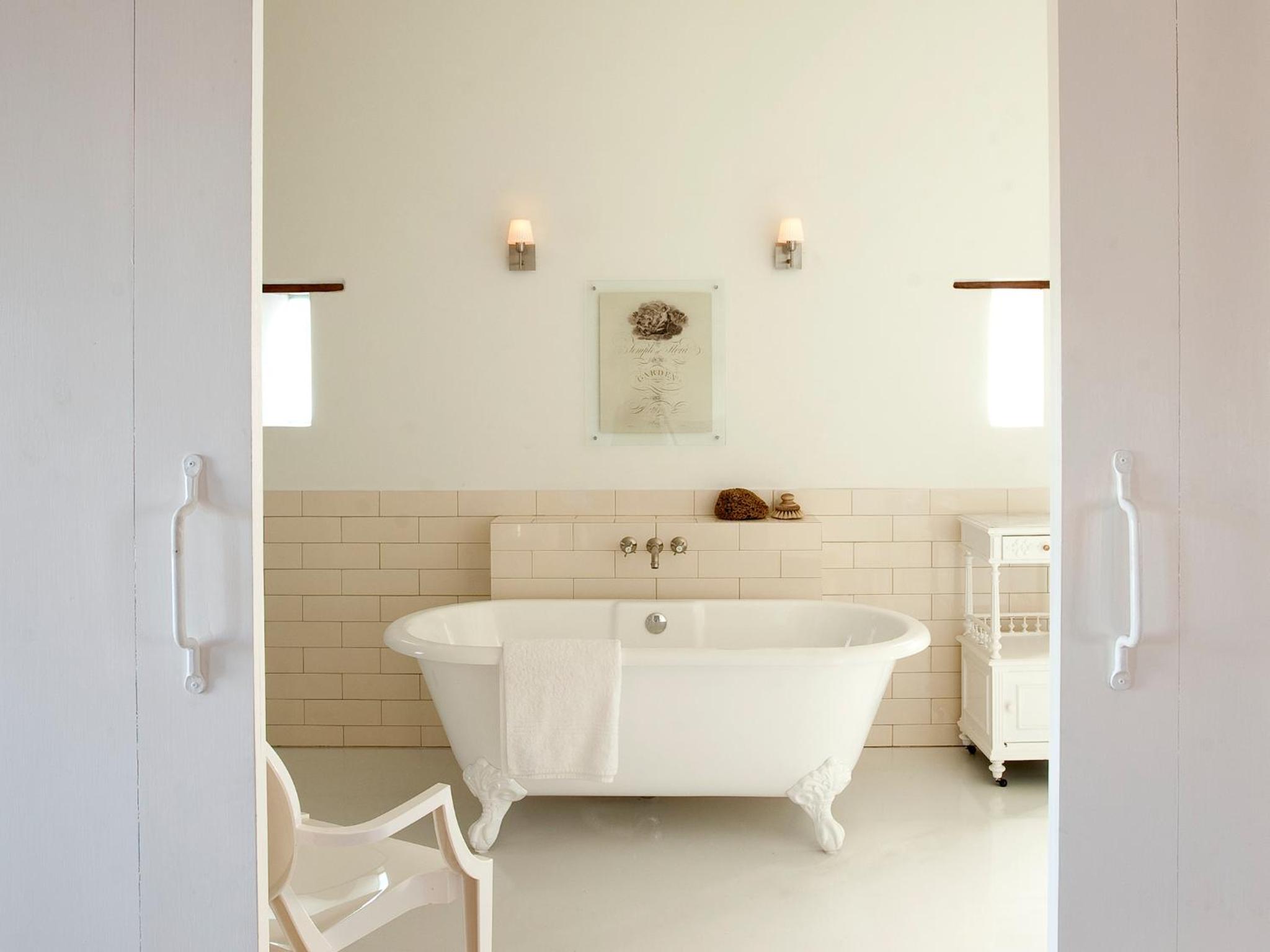 One-Bedroom Cottage - Photo 6
