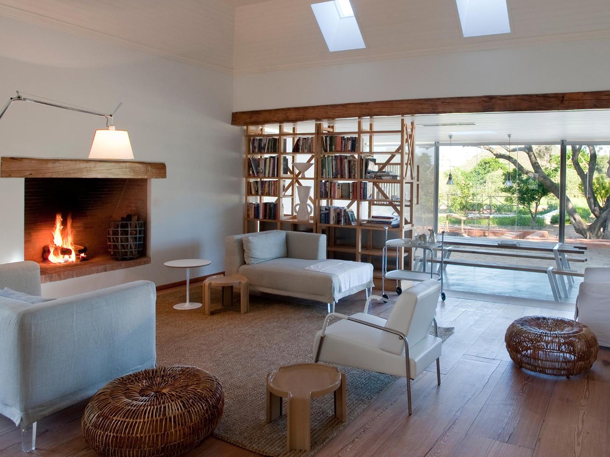 One-Bedroom Cottage - Photo 3