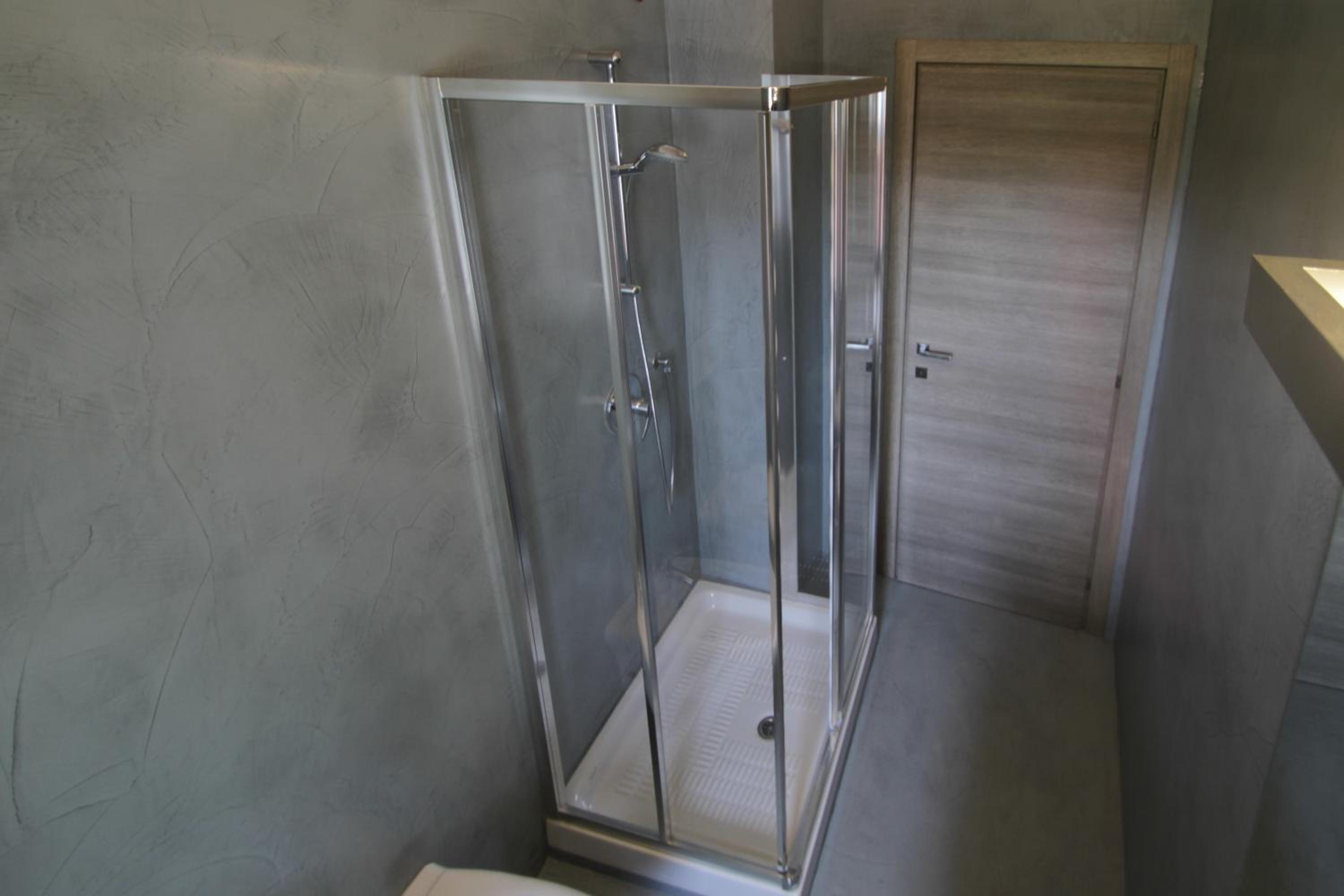 Double or Twin Room with Private Bathroom photo 2