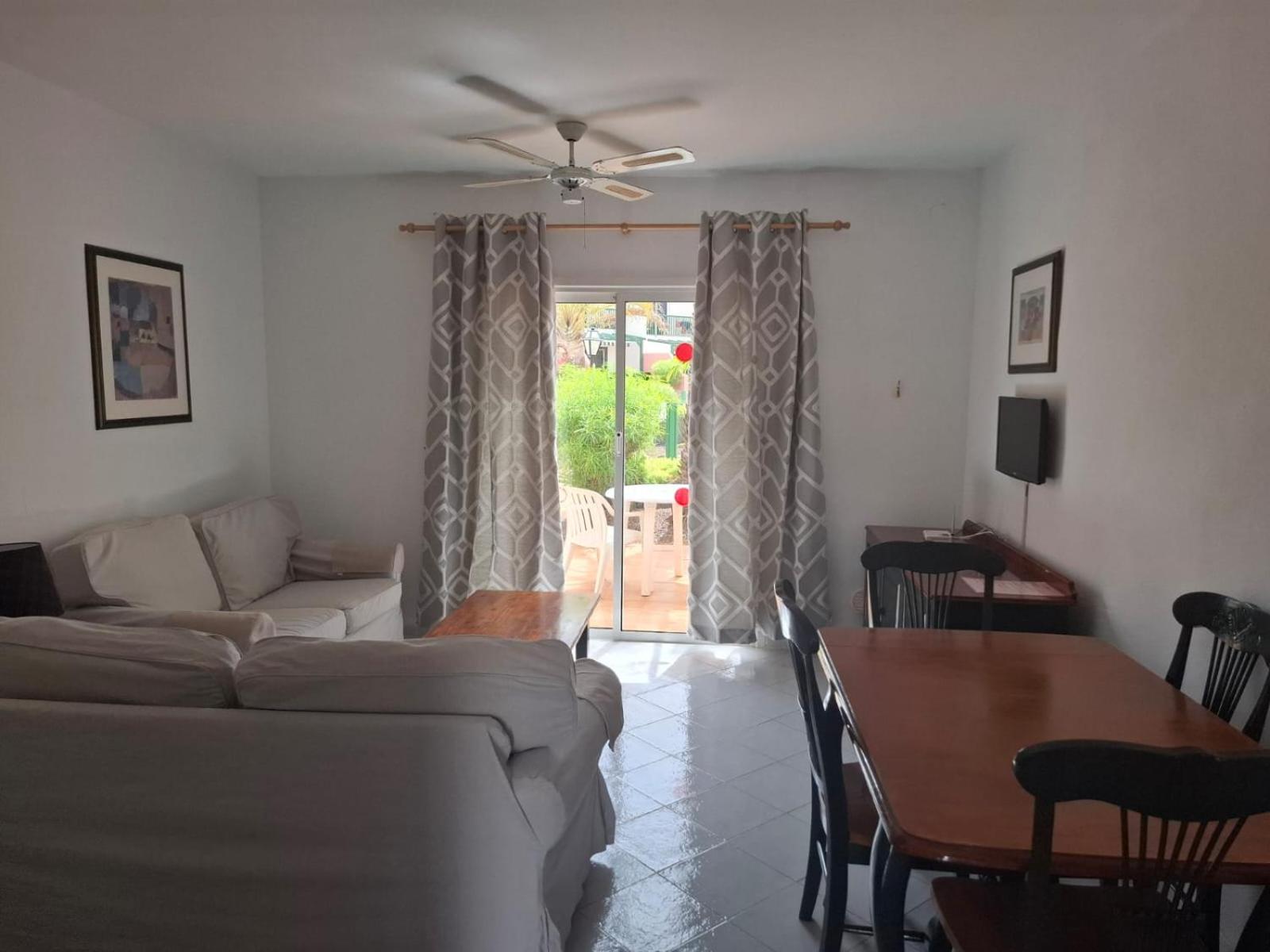 One-Bedroom Bungalow