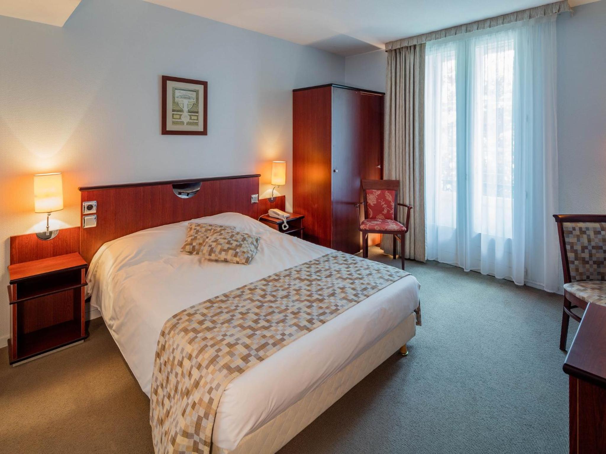 Double or Twin Room - Photo 1