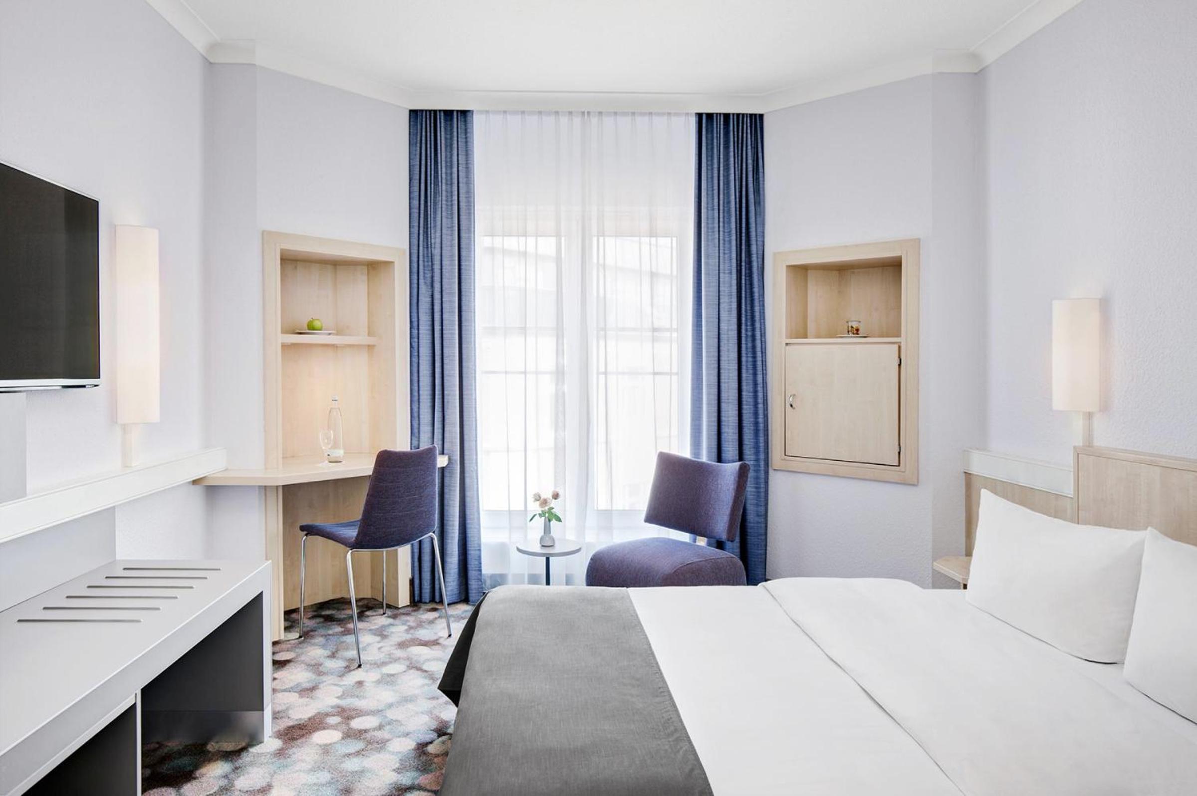 Standard  Double Room - Photo 3