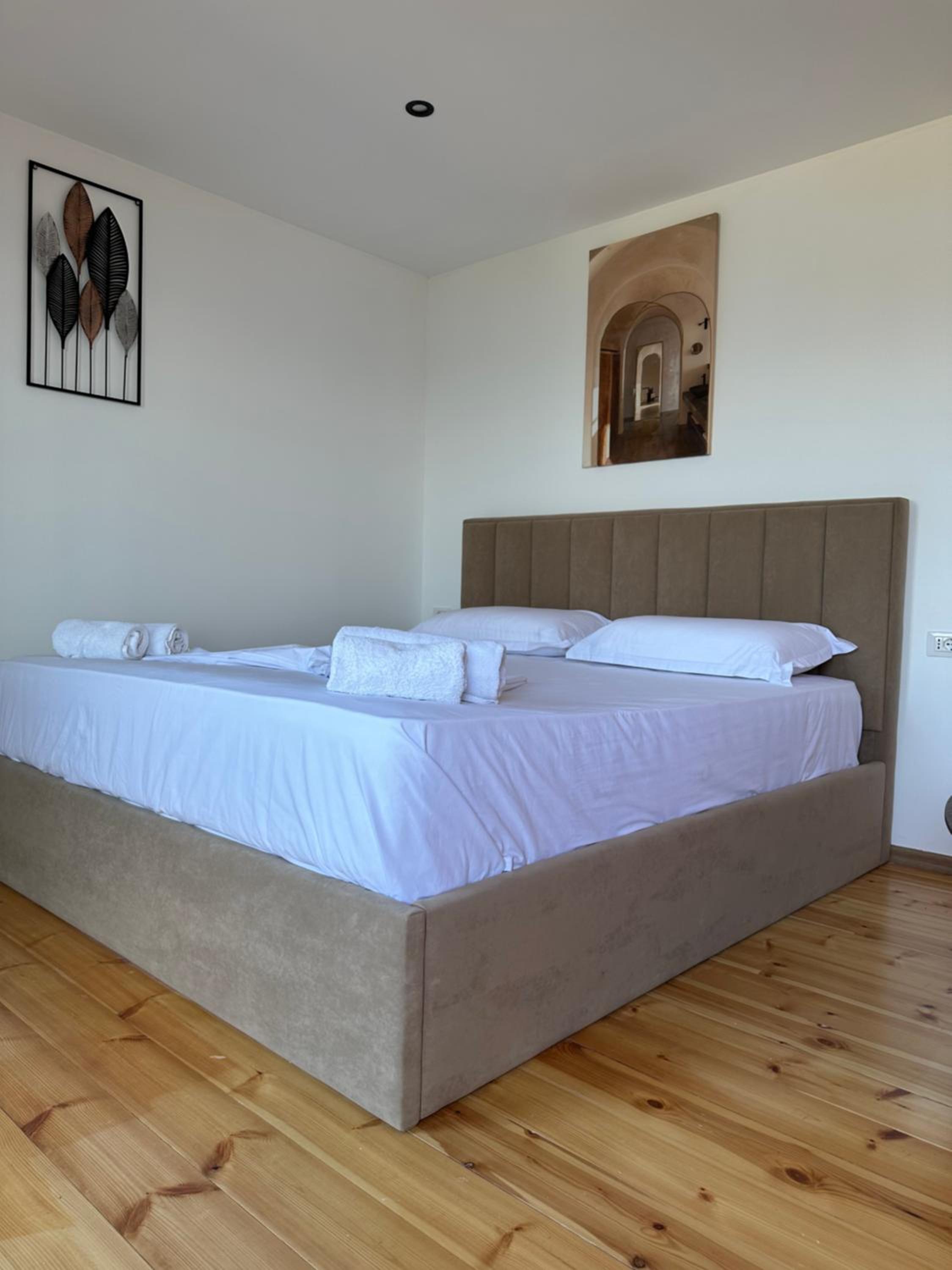 Villa photo 3