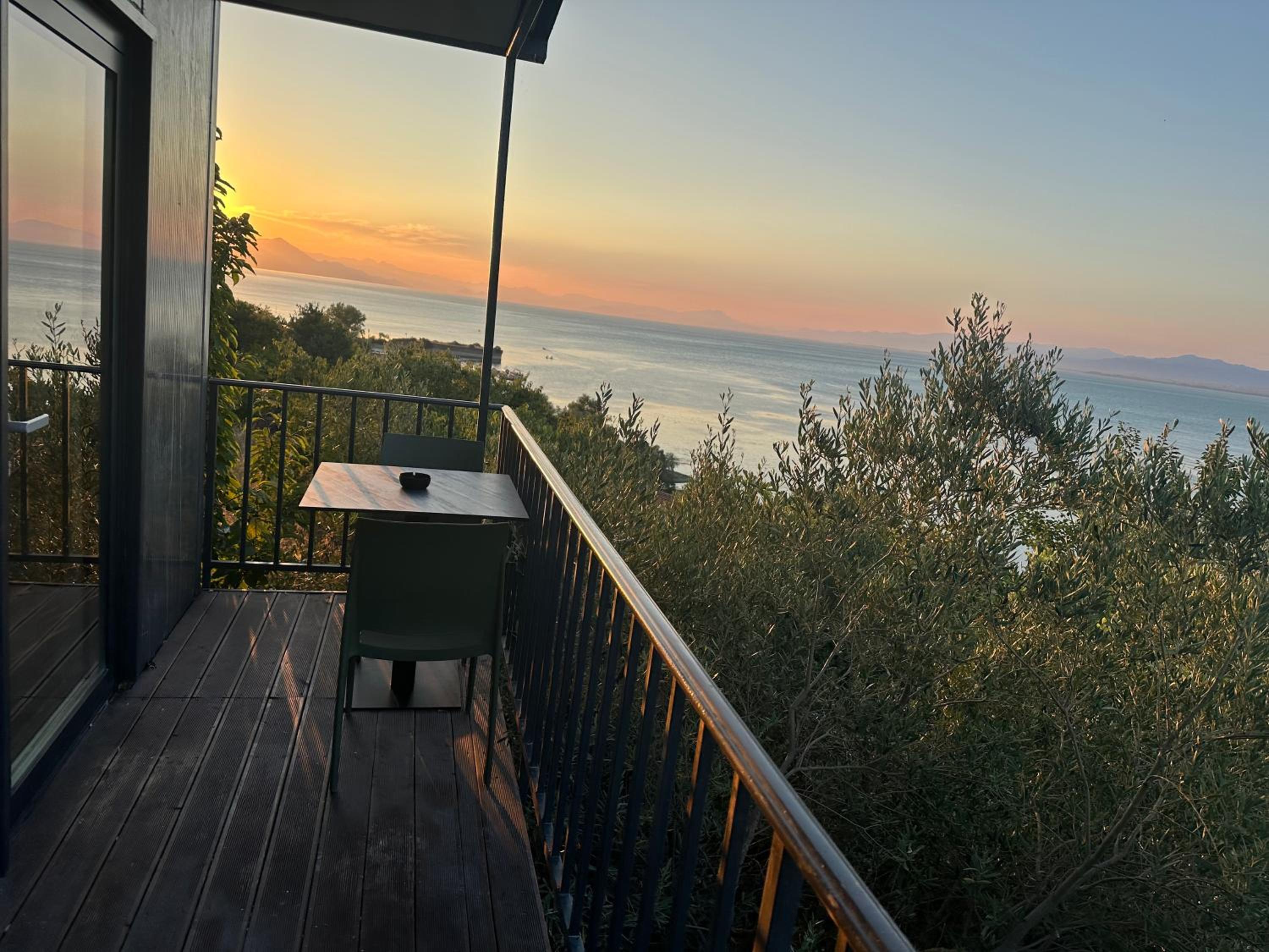 Villa photo 1