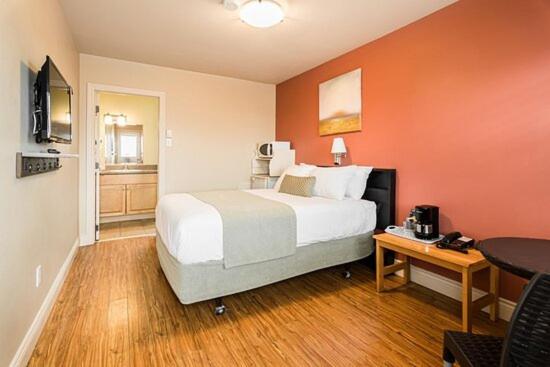 Small Double Room photo 1