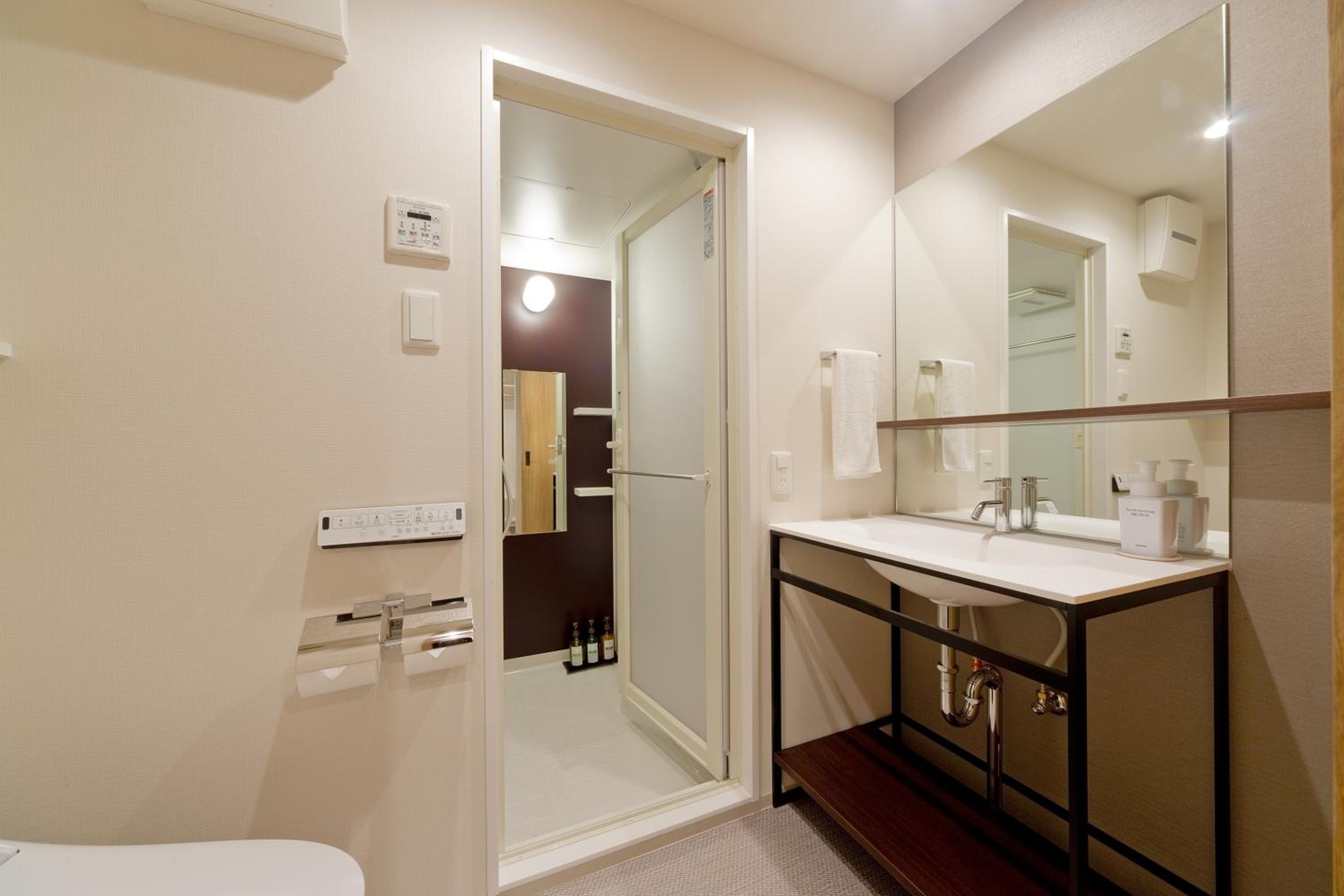 Superior Twin Room with Tatami Area photo 3