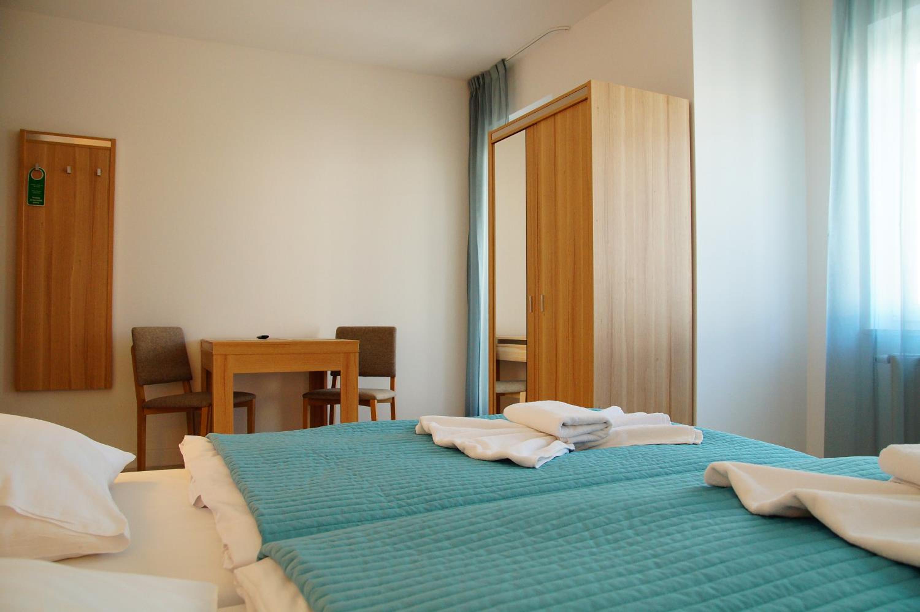 Deluxe Double Room with Balcony - Photo 2