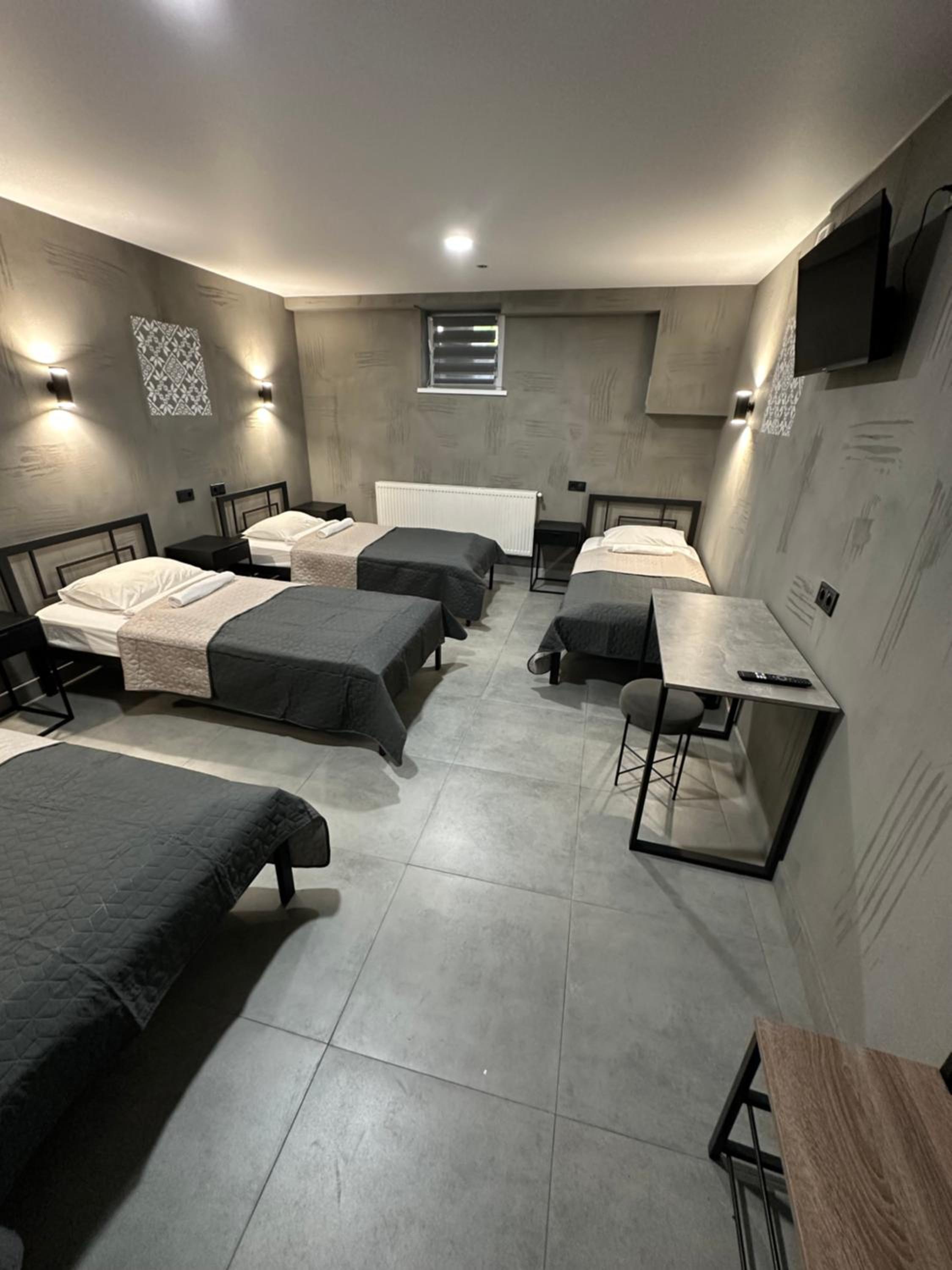 Economy Quadruple Room