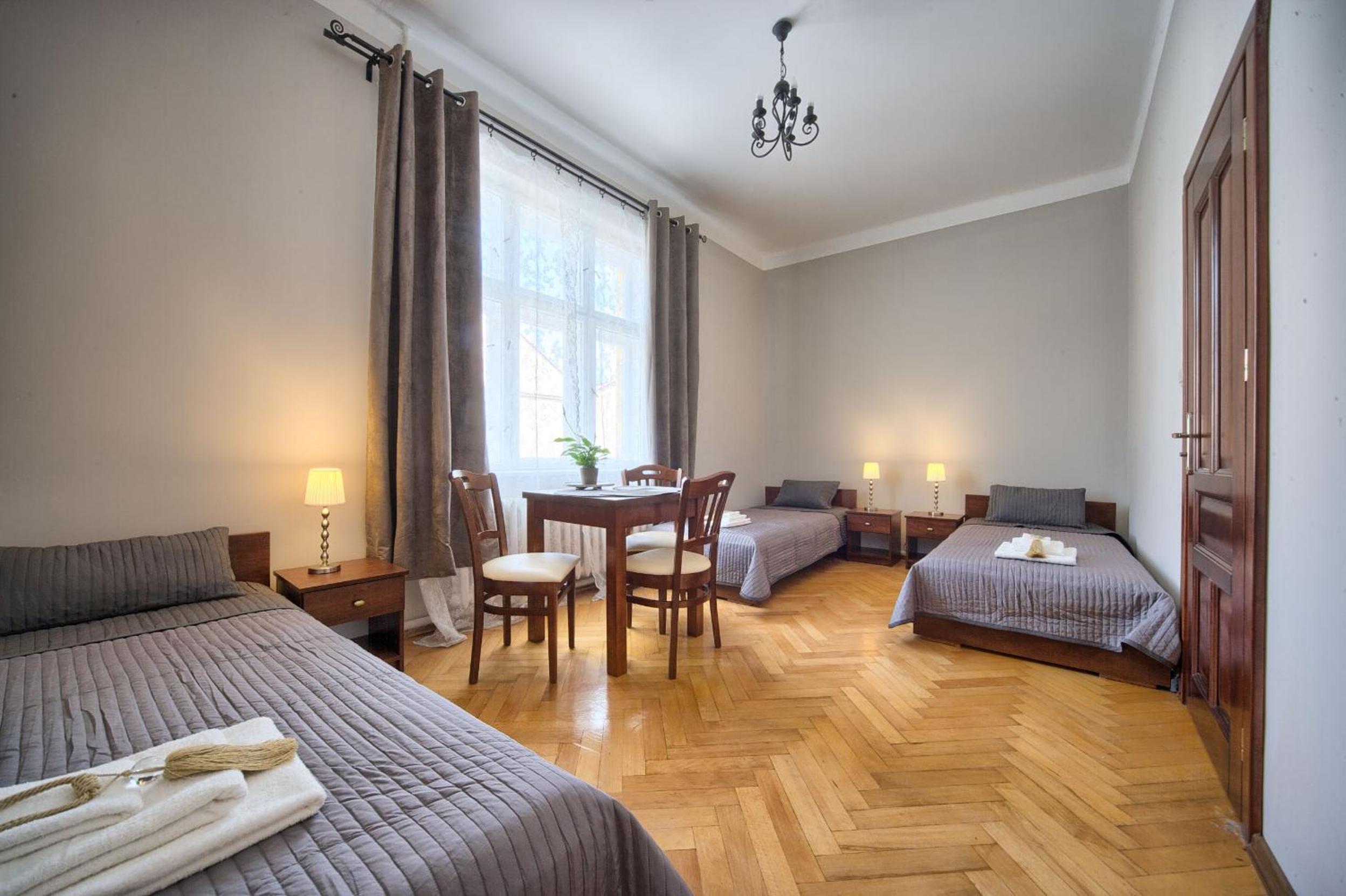 Deluxe Triple Room - Photo 2