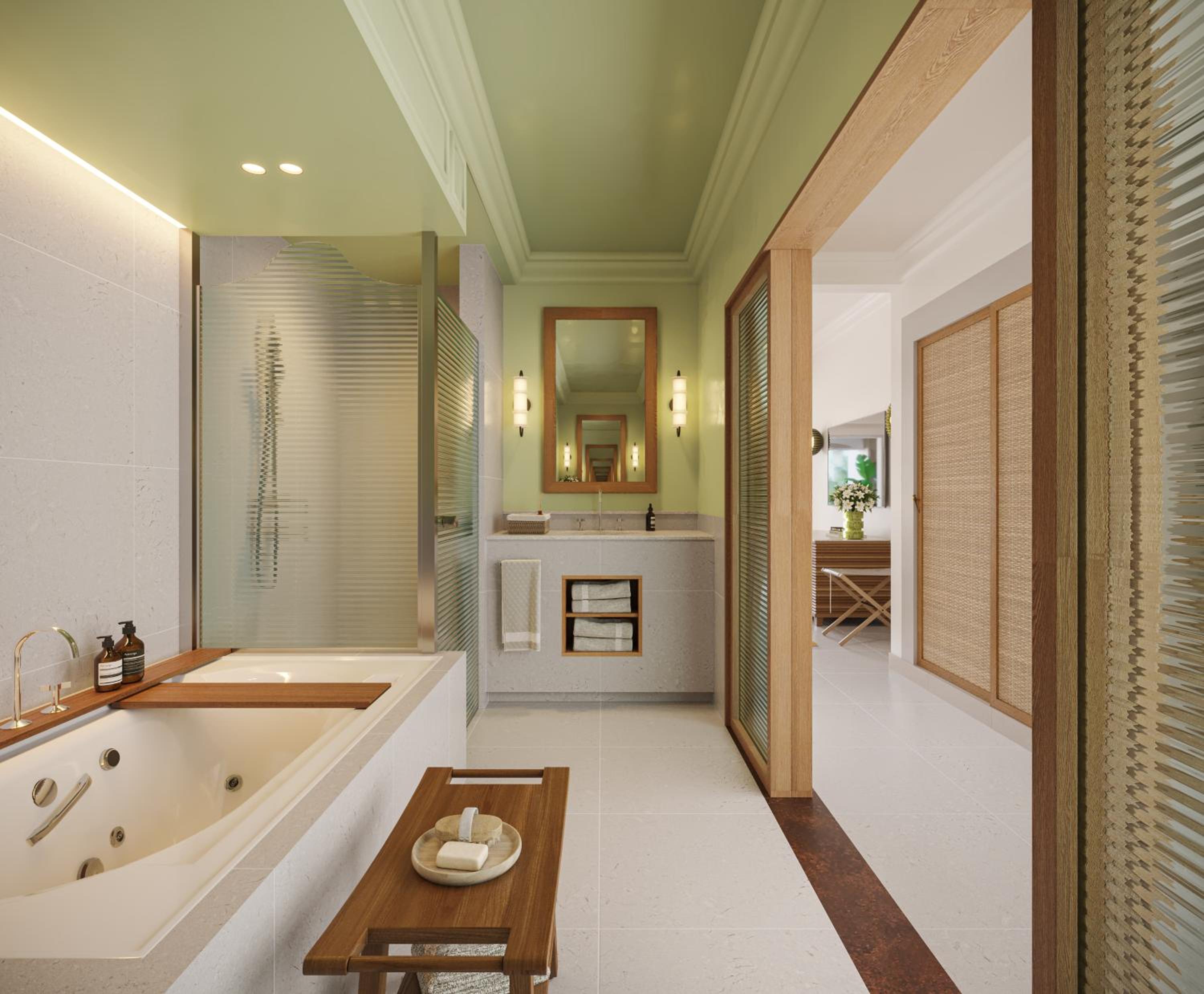 Ocean Front Swim Out Butler Service Suite