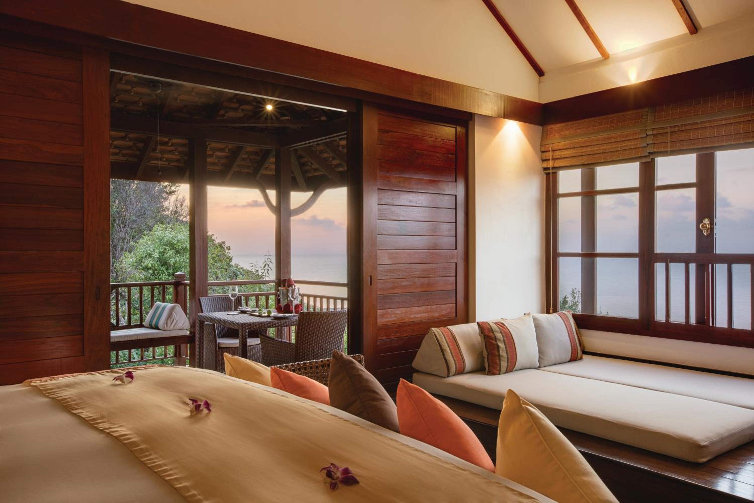 One-Bedroom Sea View Villa - Photo 1