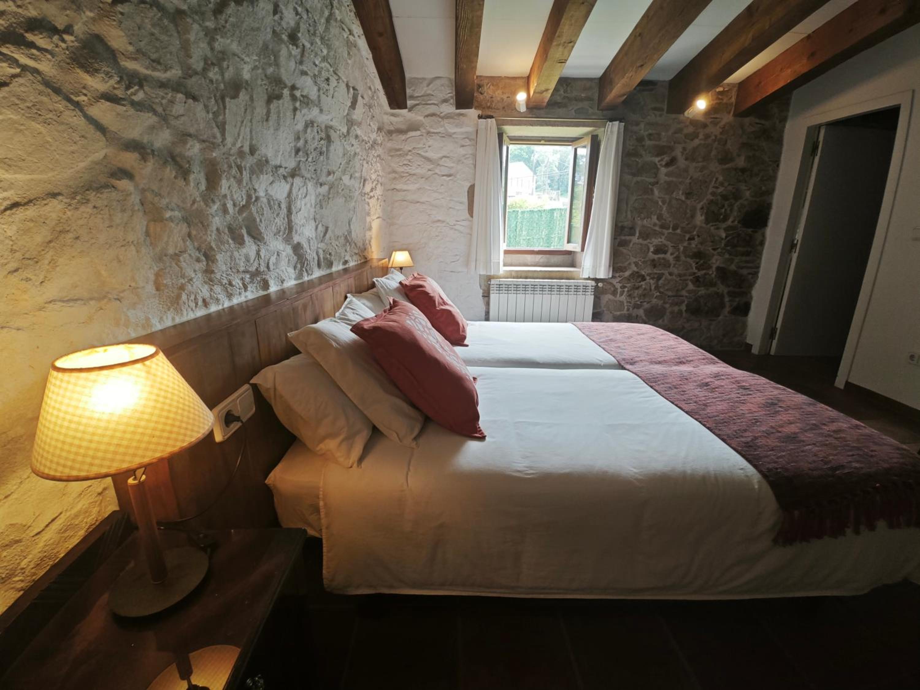 Twin Room with Private Bathroom