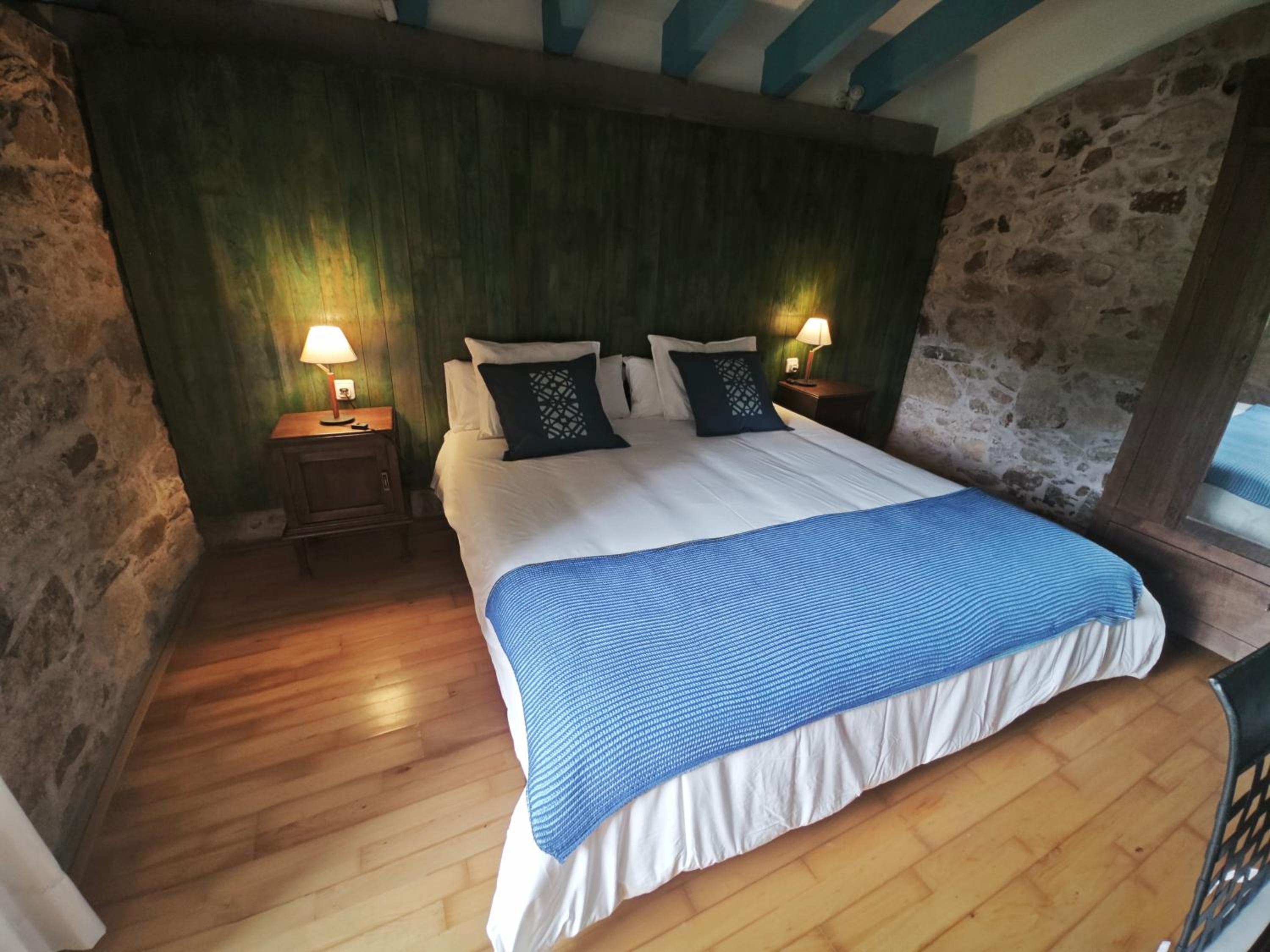 King Room with Mountain View