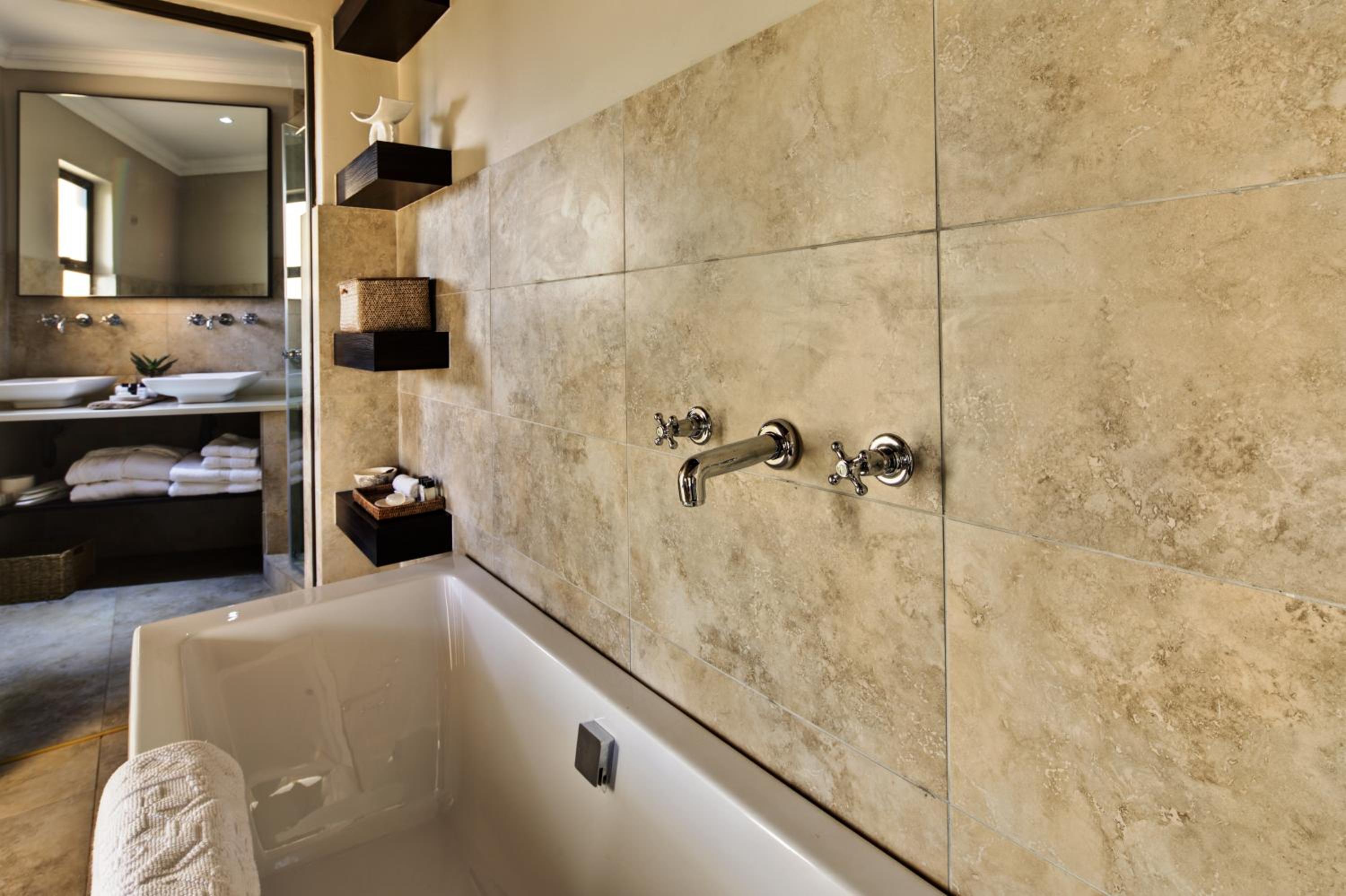 Executive Suite photo 2
