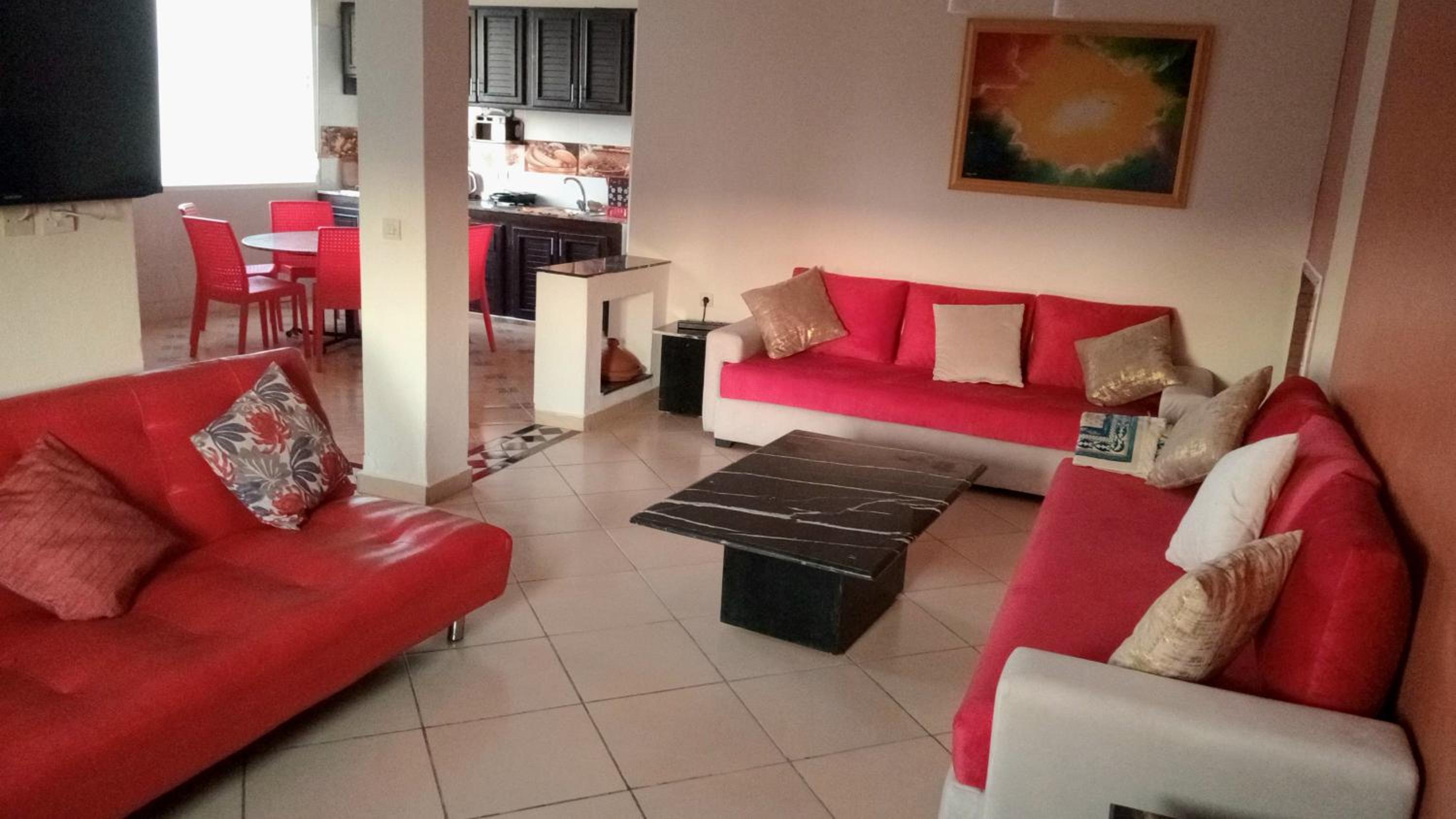 One-Bedroom Apartment - Photo 9