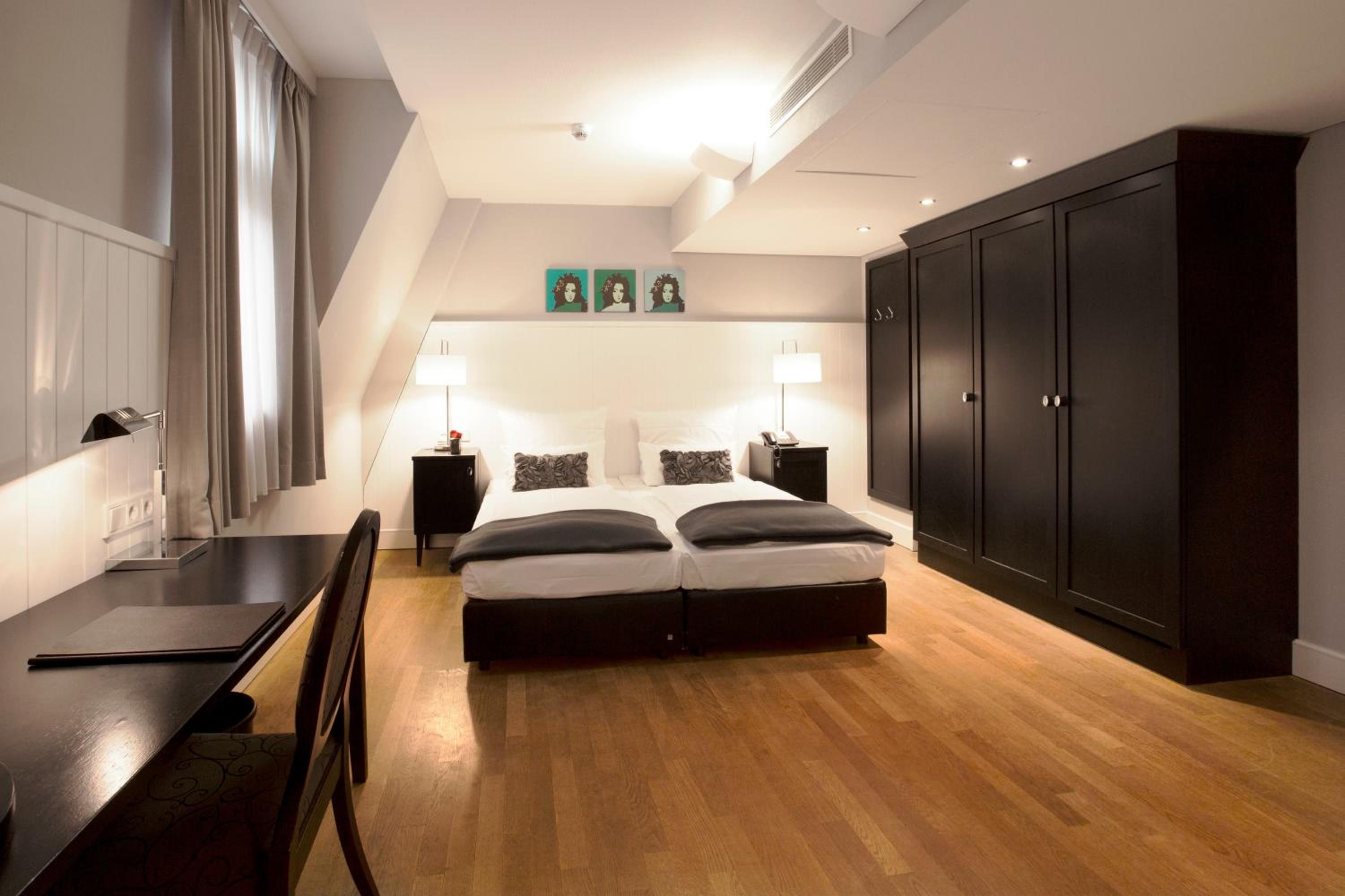 Superior Double Room - Photo 3
