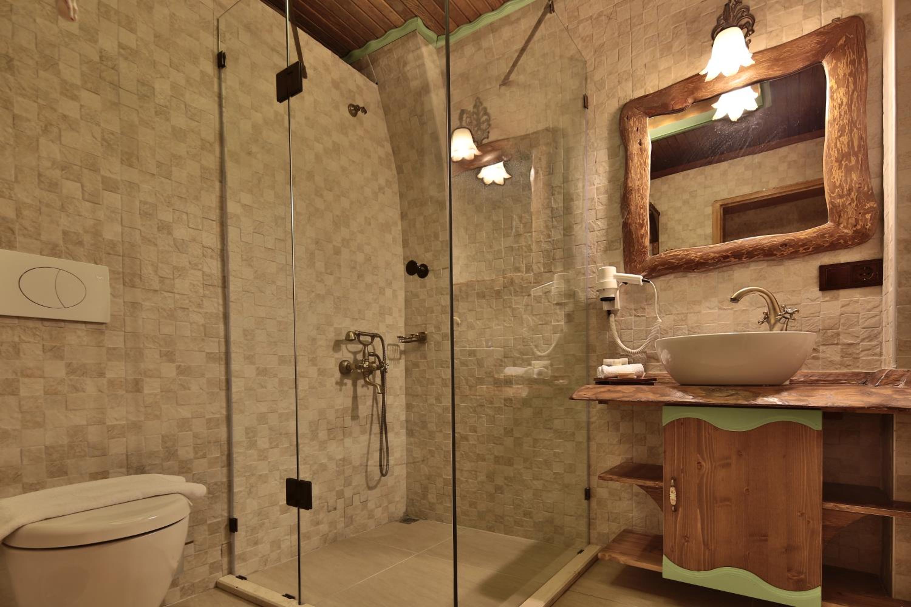 Standard Triple Room - Photo 6