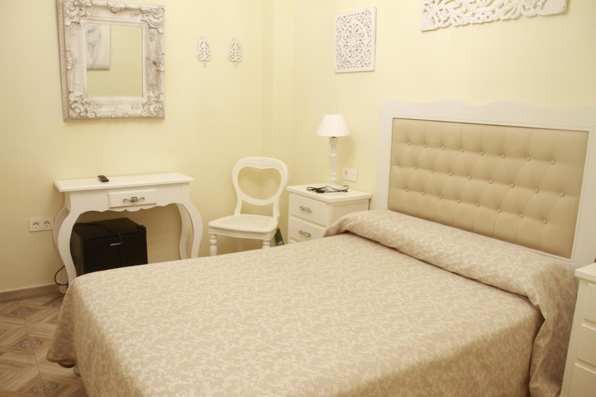 Standard Single Room photo 3