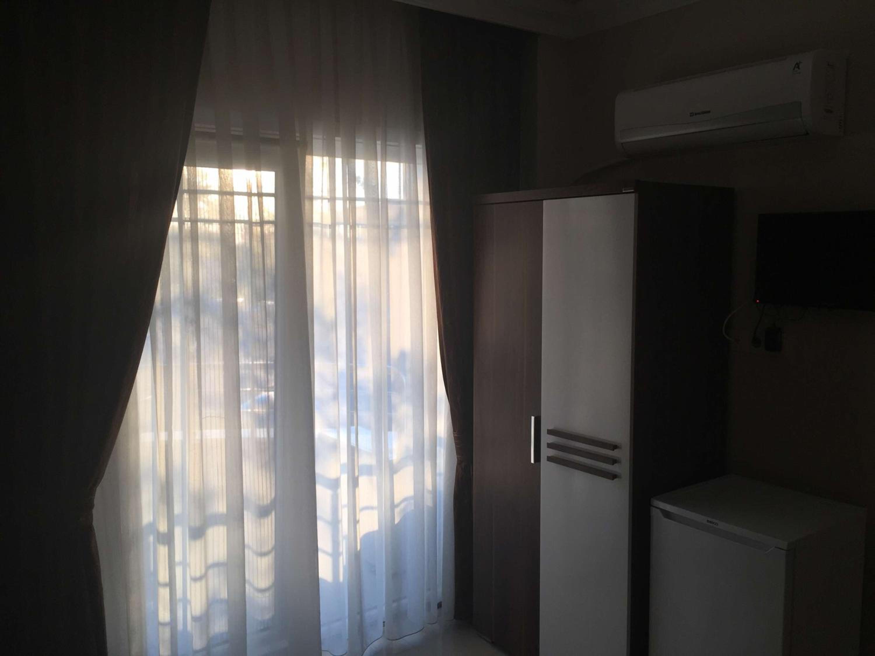 Triple Room with Bath photo 1