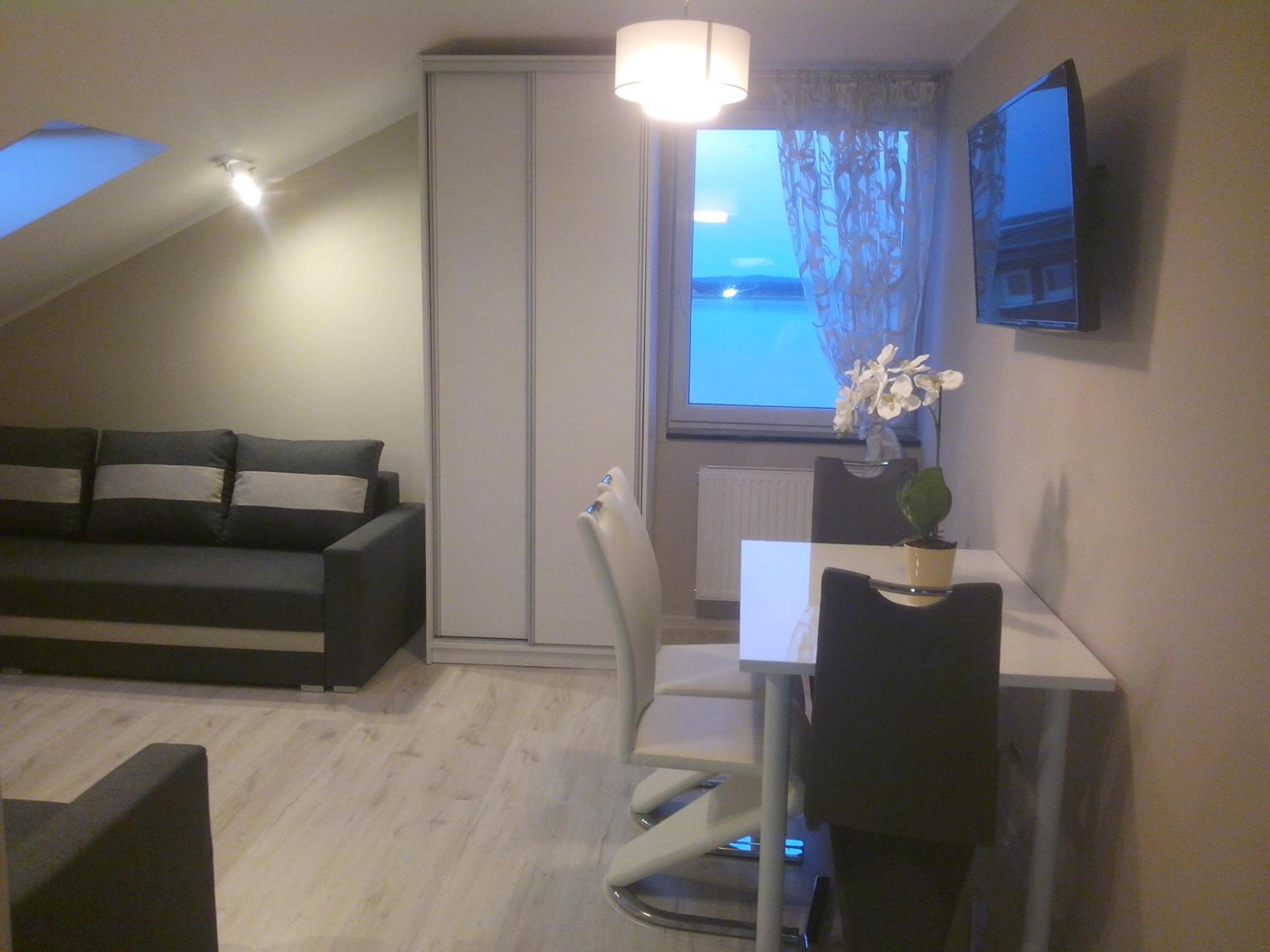 Quadruple Room with Lake View photo 3