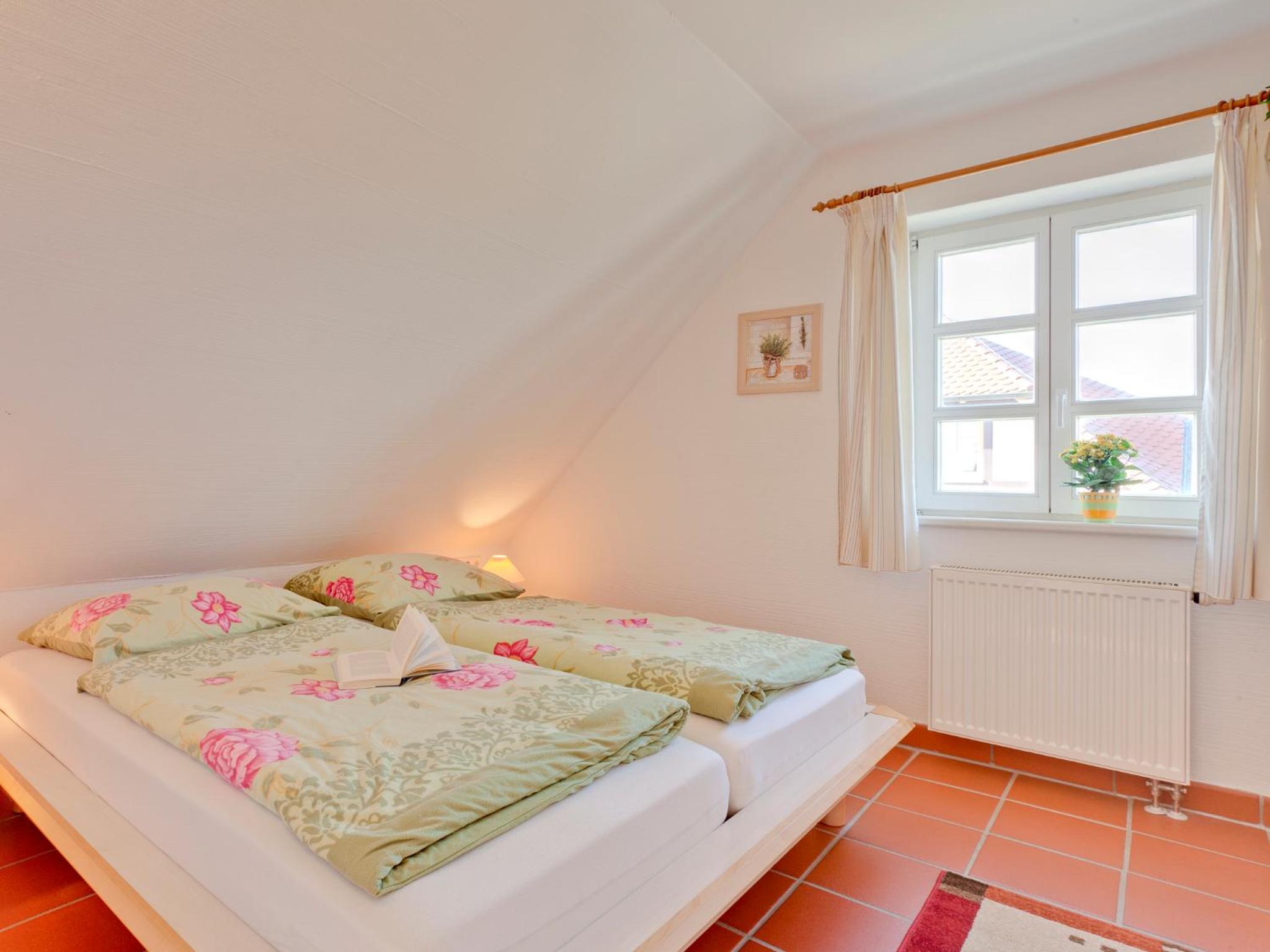 One-Bedroom Apartment with Terrace photo 1