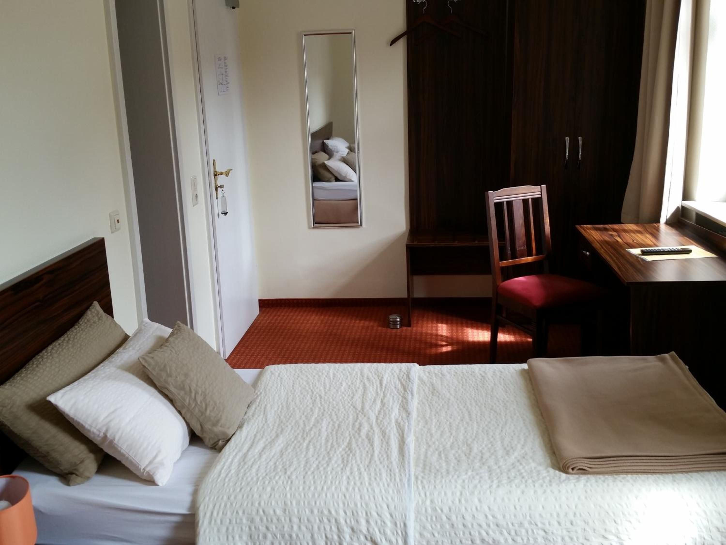 Standard Single Room photo 3