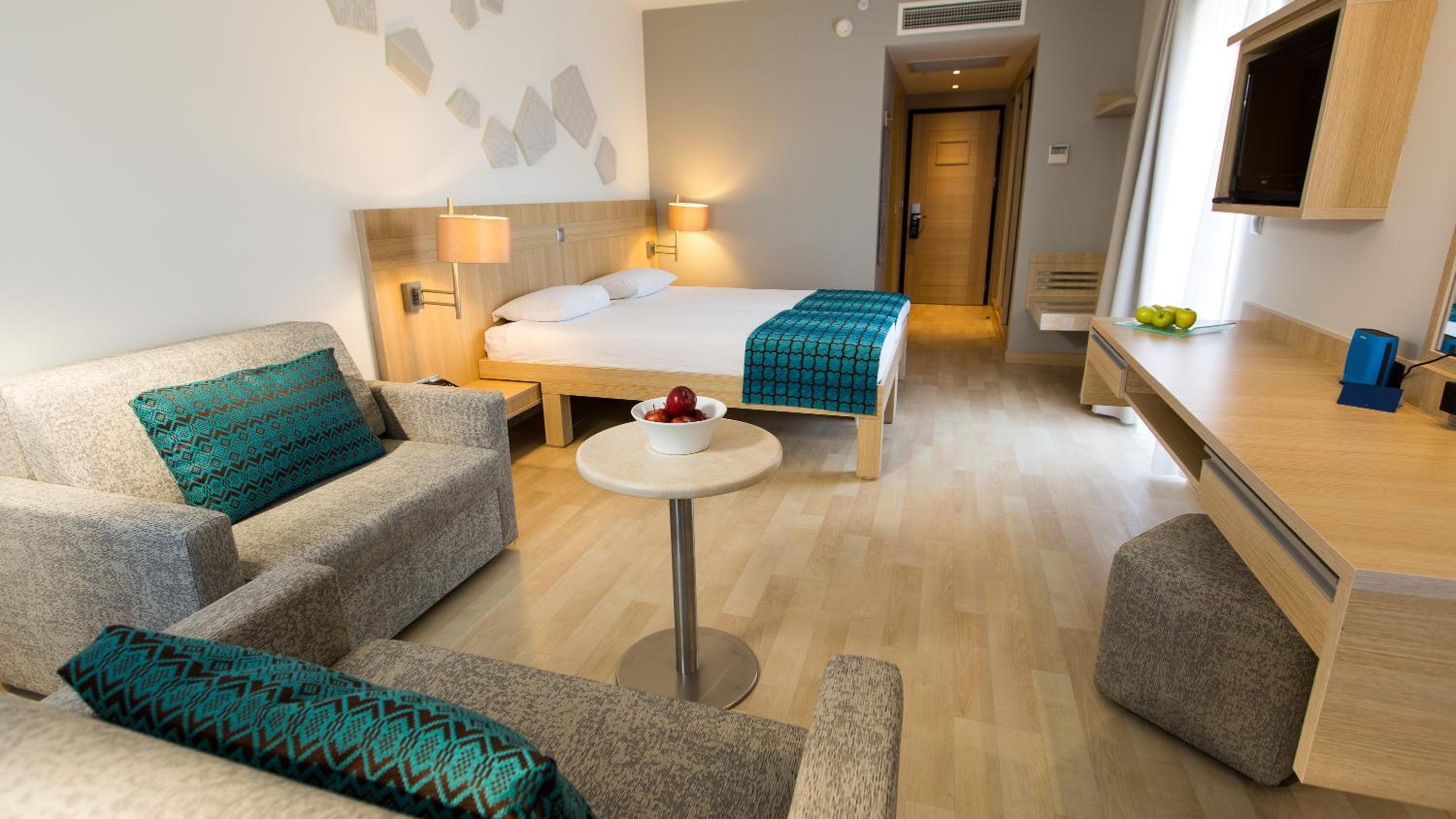 Superior Twin Room with Garden View