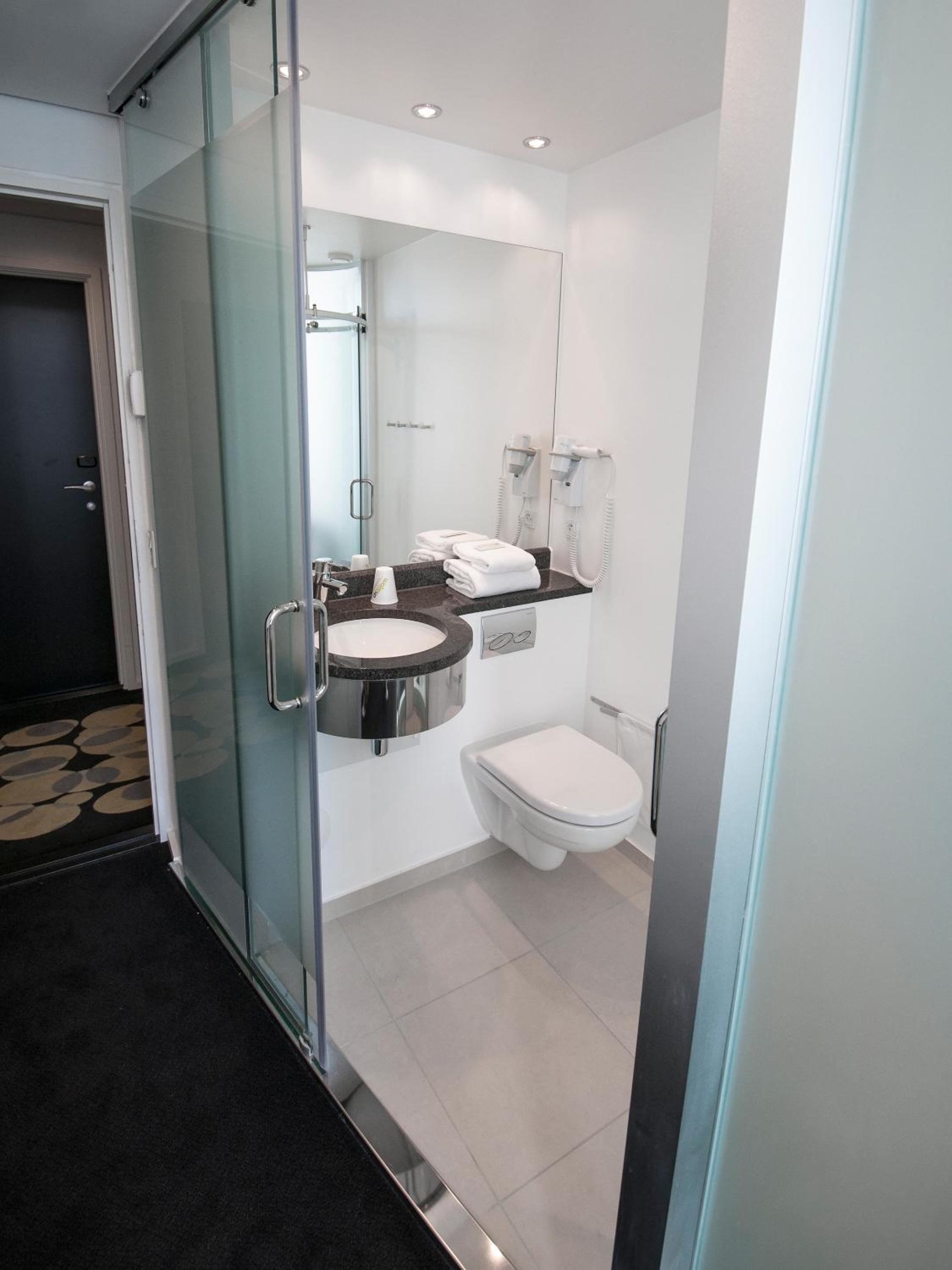 Standard  Room - Photo 7